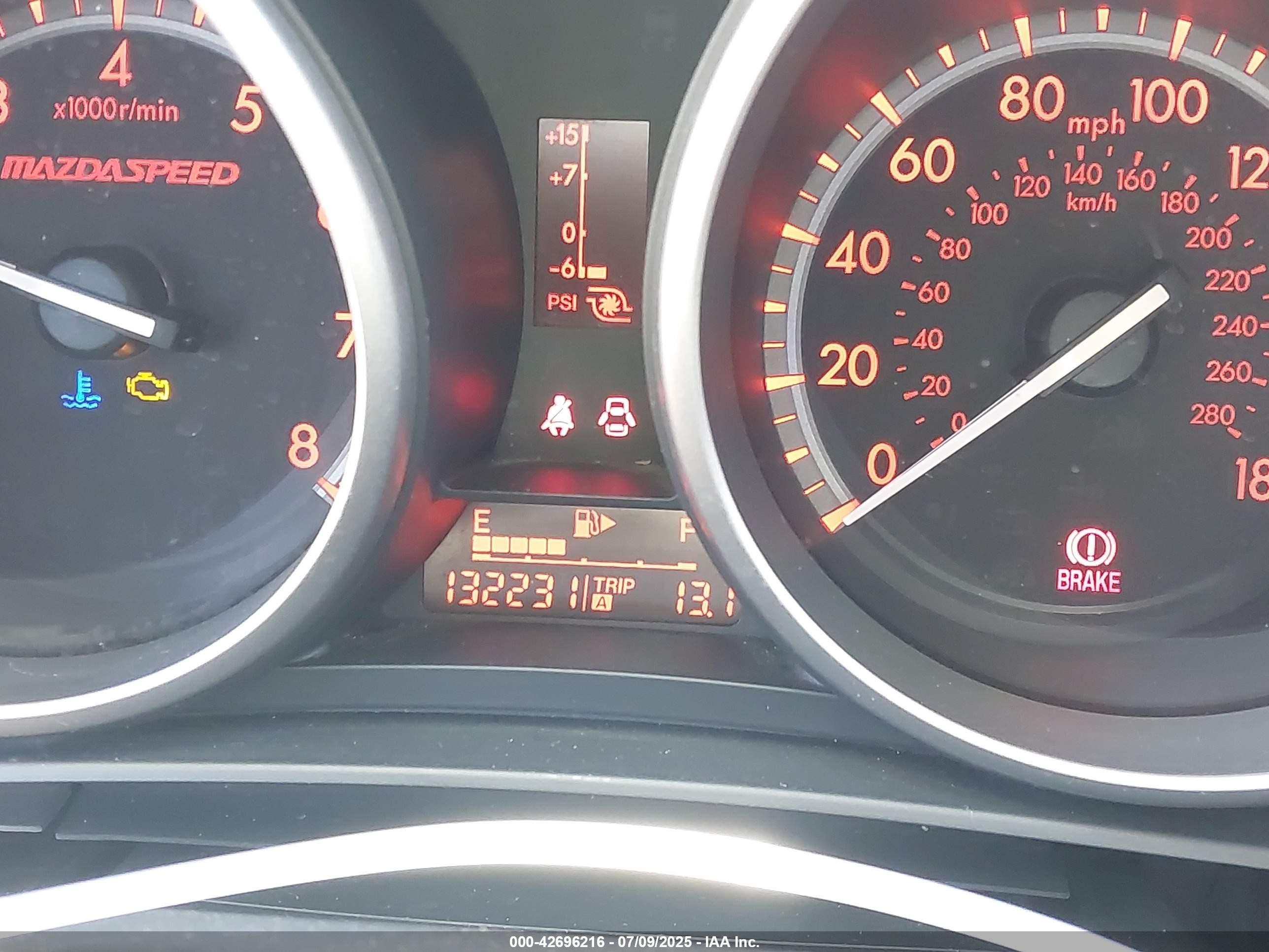 2011 Mazda Mazdaspeed3 Sport Silver vin: JM1BL1K39B1428188