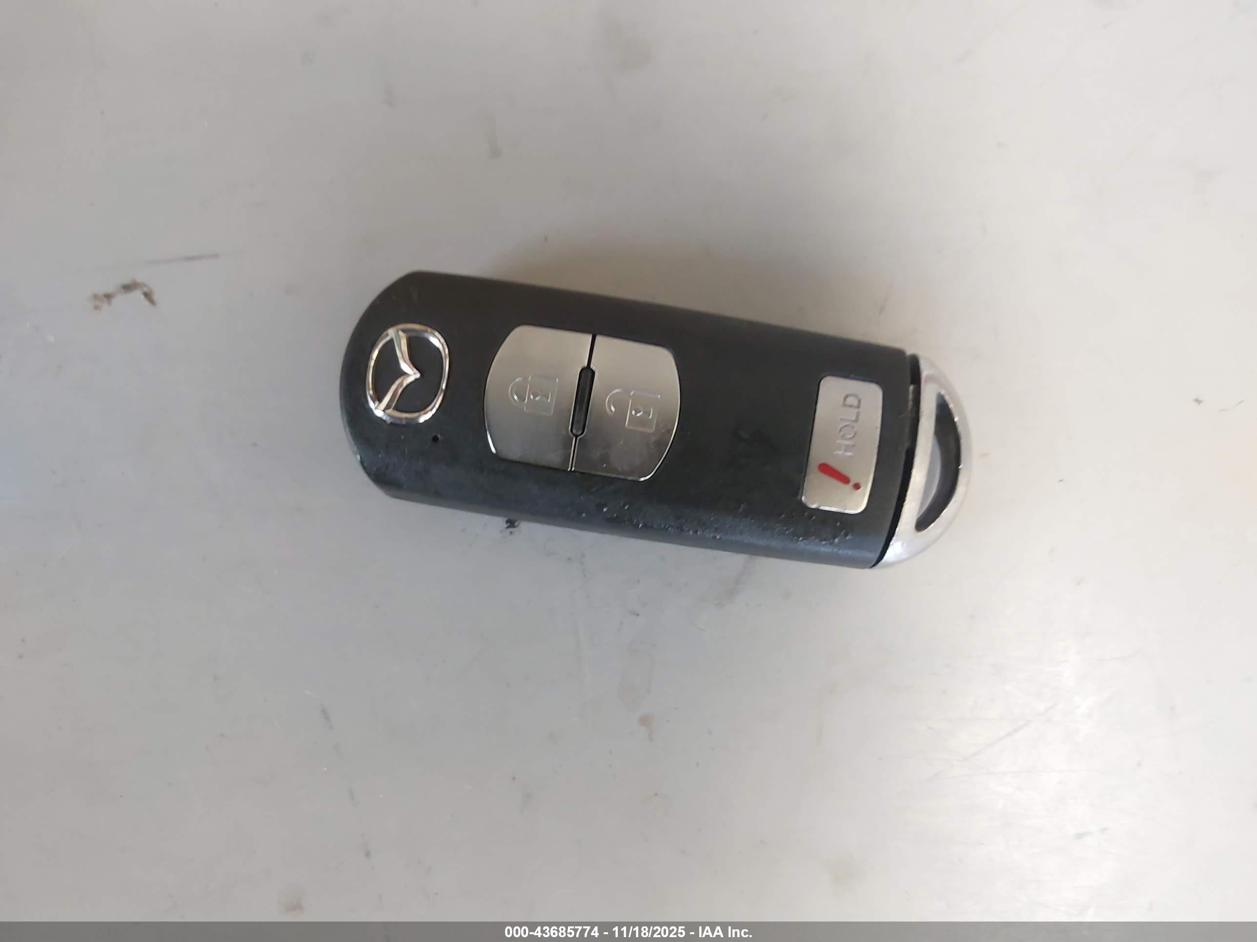 2011 Mazda Mazdaspeed3 Sport Silver vin: JM1BL1K46B1396762