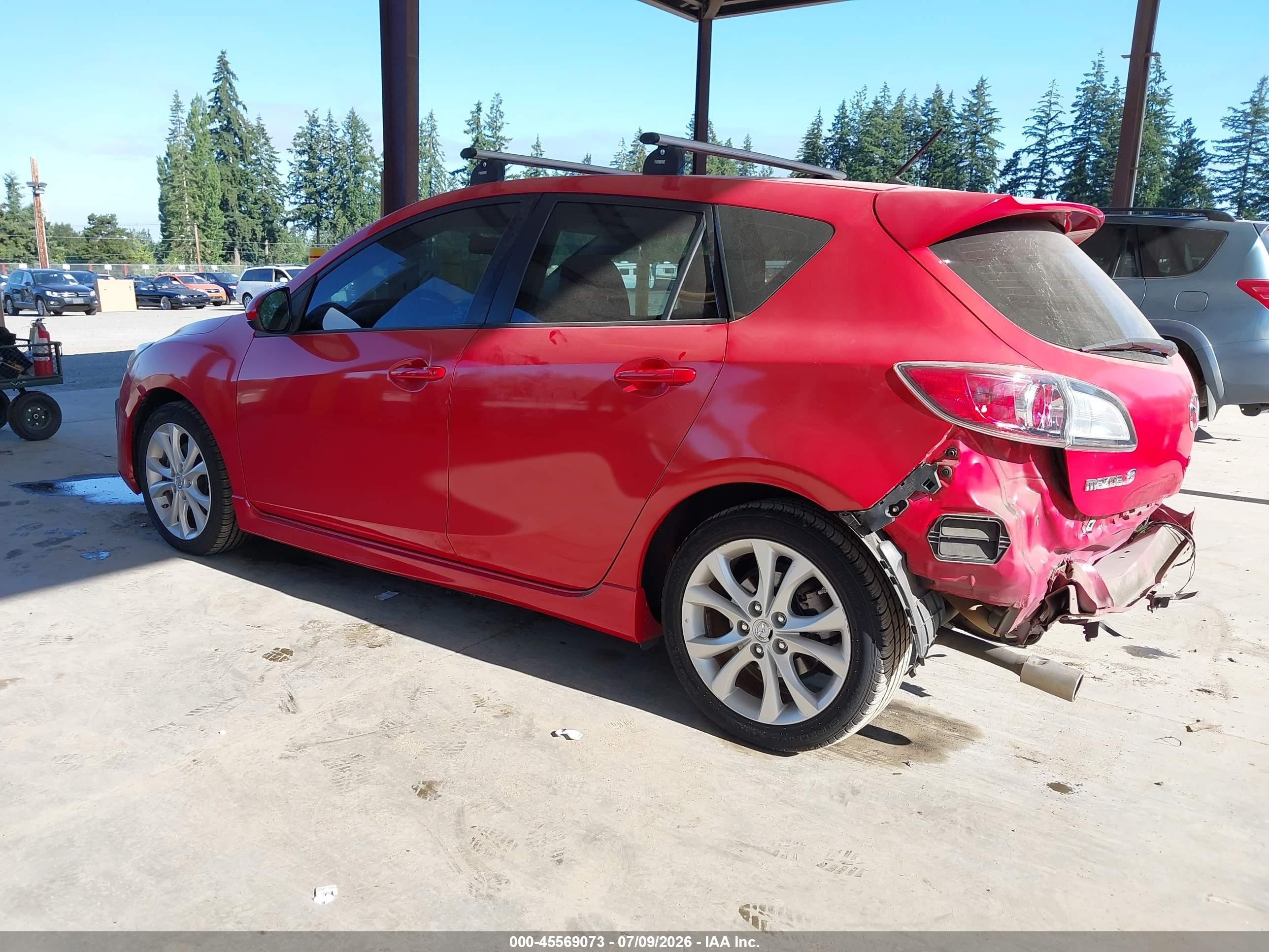 2011 Mazda Mazda3 S Sport Red vin: JM1BL1K52B1360723