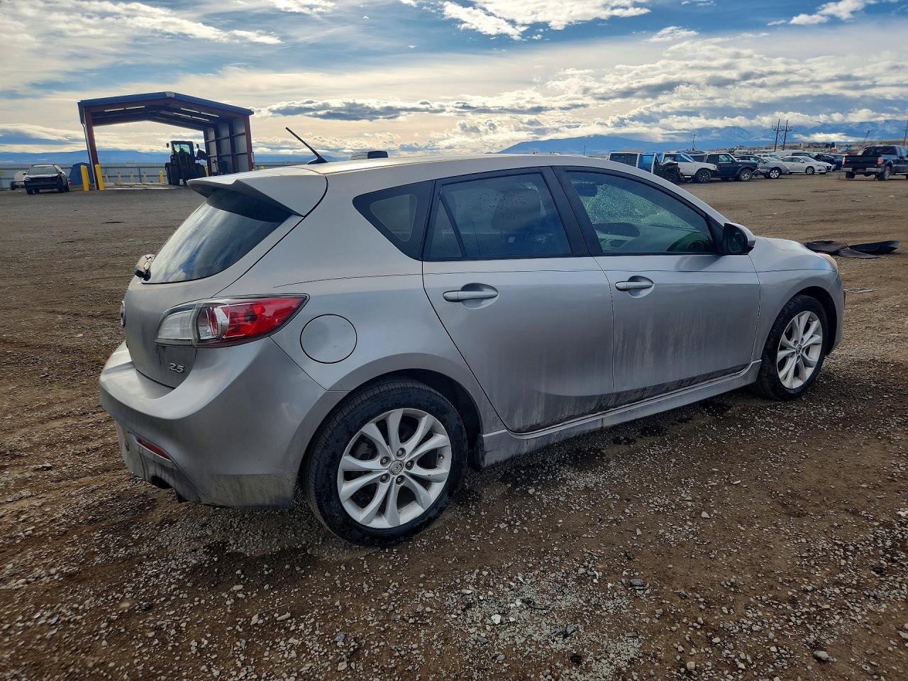 2011 Mazda 3 S Silver vin: JM1BL1K54B1463531