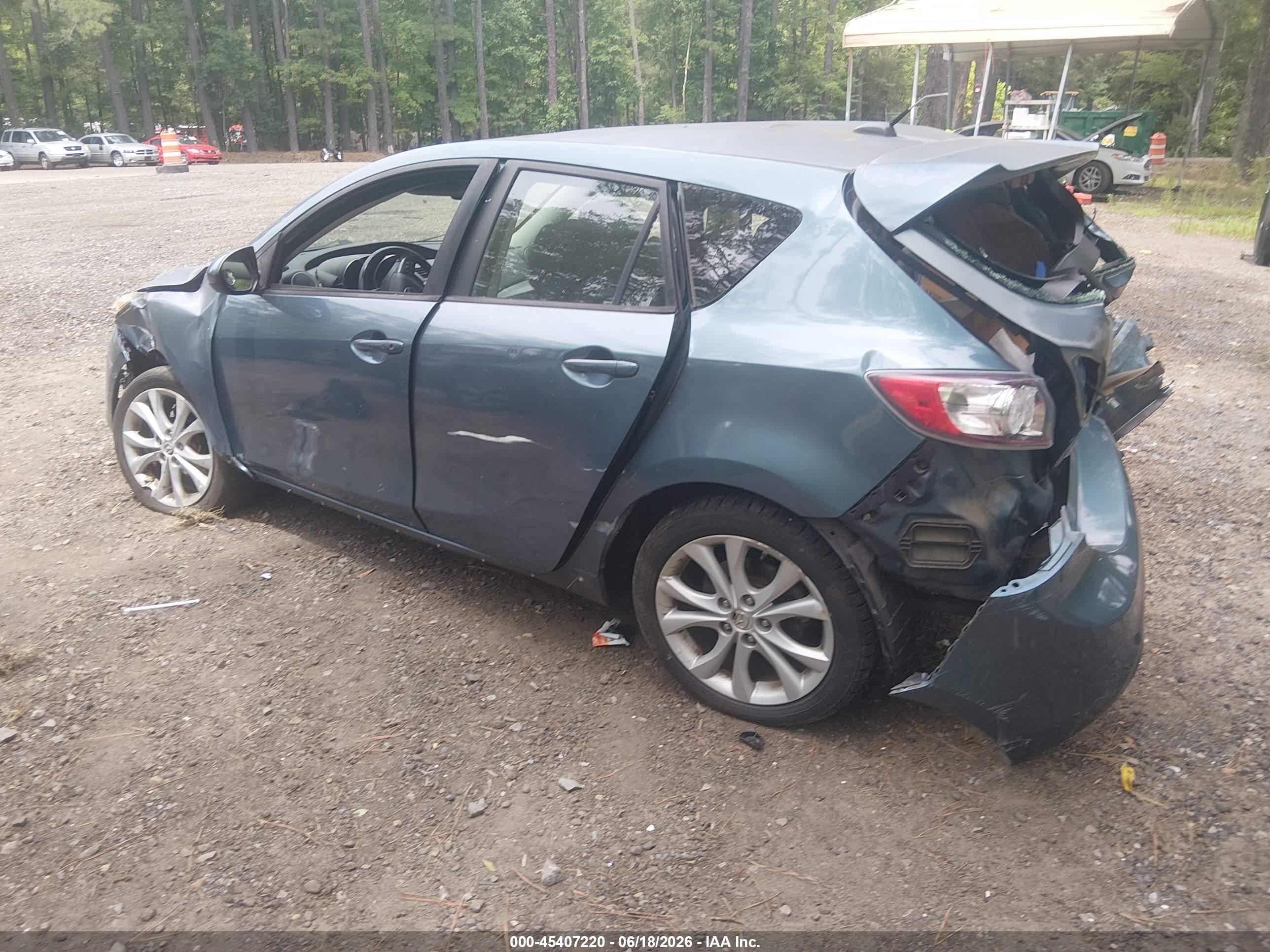 2011 Mazda Mazda3 S Sport Blue vin: JM1BL1K56B1432717