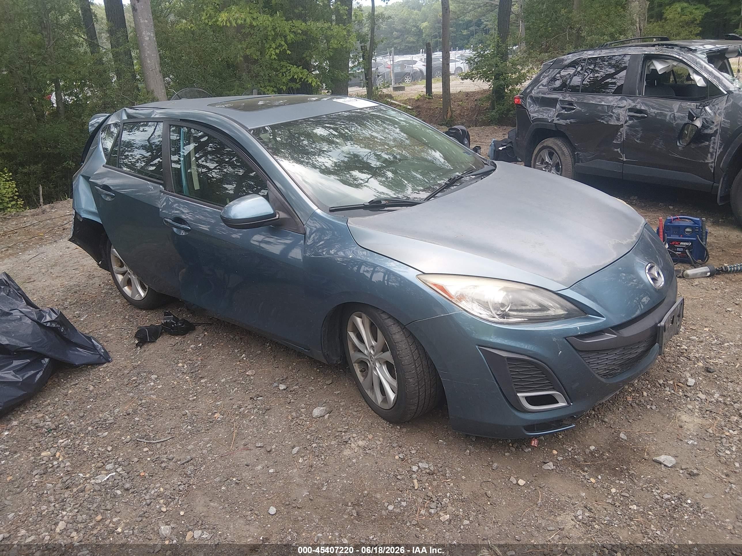 2011 Mazda Mazda3 S Sport Blue vin: JM1BL1K56B1432717