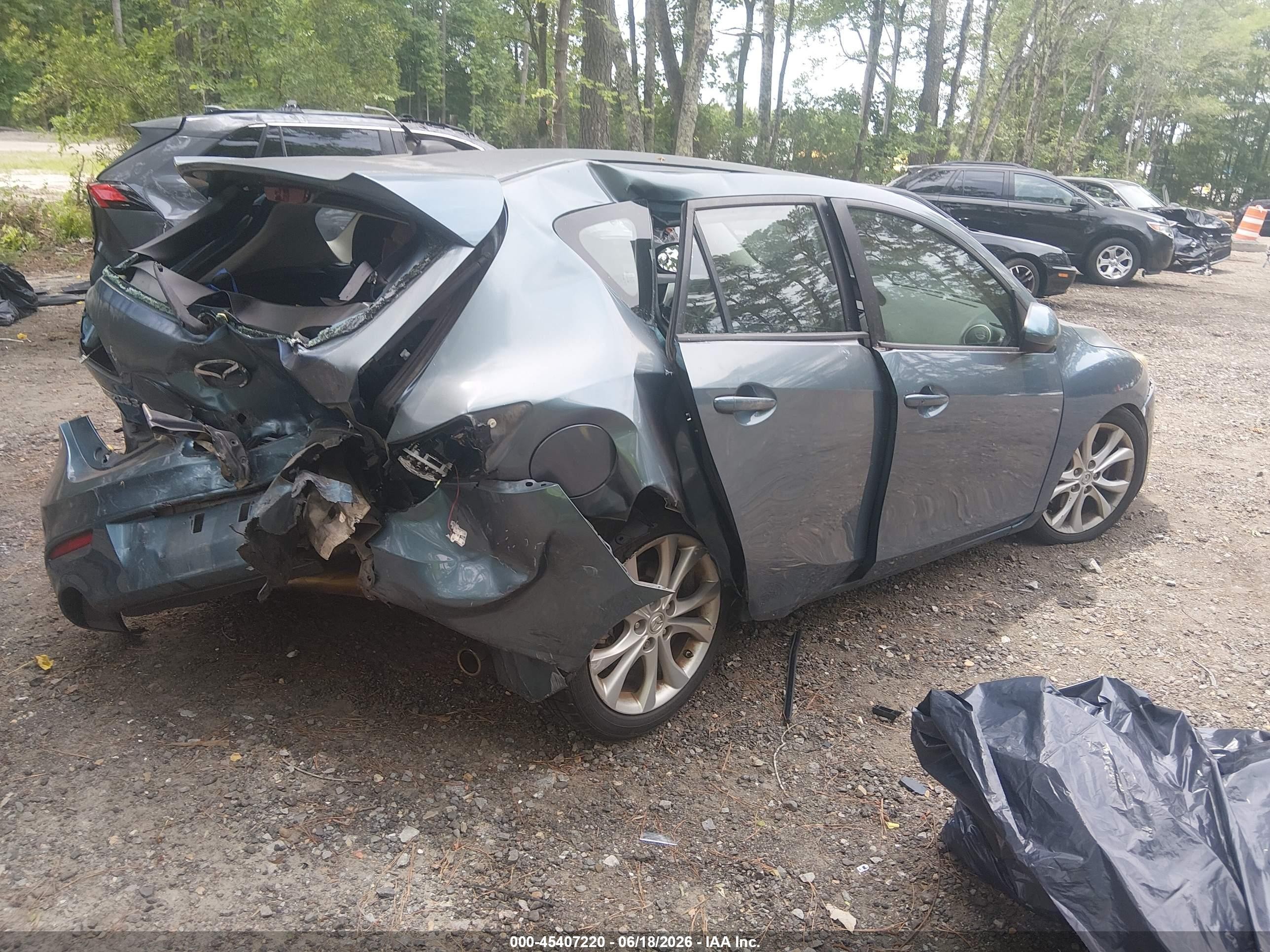 2011 Mazda Mazda3 S Sport Blue vin: JM1BL1K56B1432717