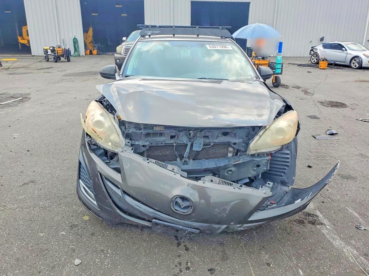 2011 Mazda 3 S Gray vin: JM1BL1K58B1458977