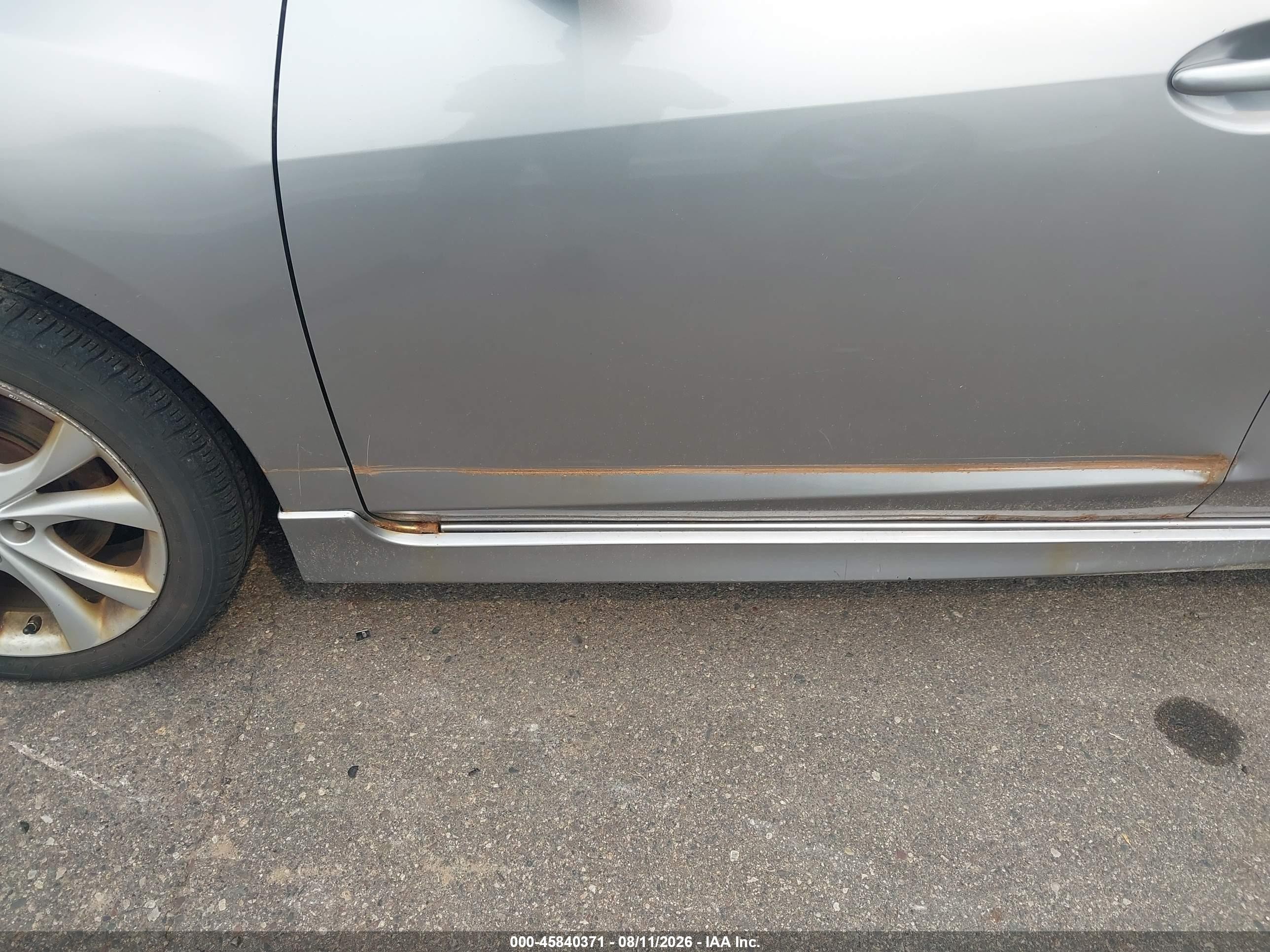 2011 Mazda Mazda3 S Sport Серебряный vin: JM1BL1K59B1436549