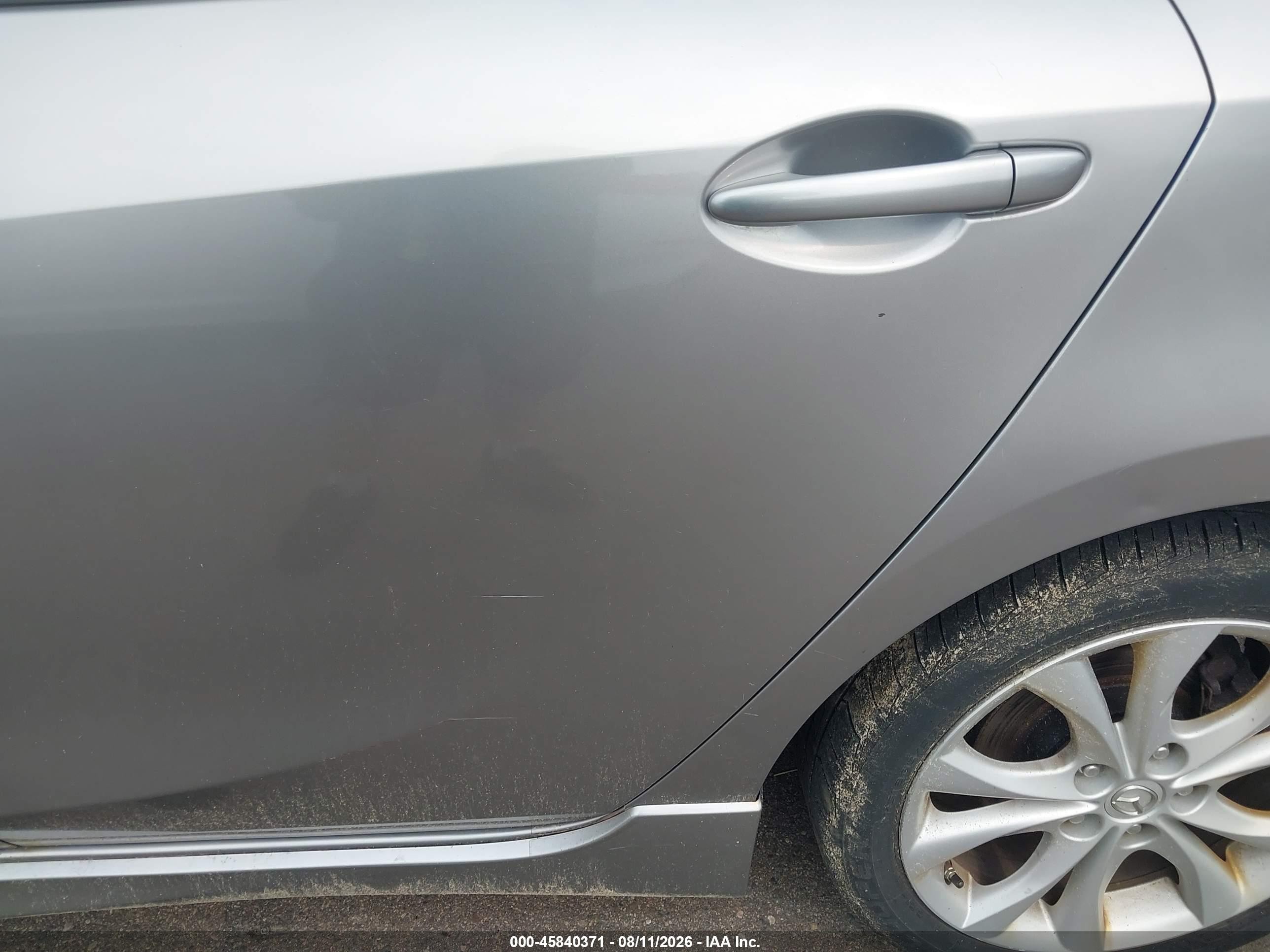 2011 Mazda Mazda3 S Sport Серебряный vin: JM1BL1K59B1436549