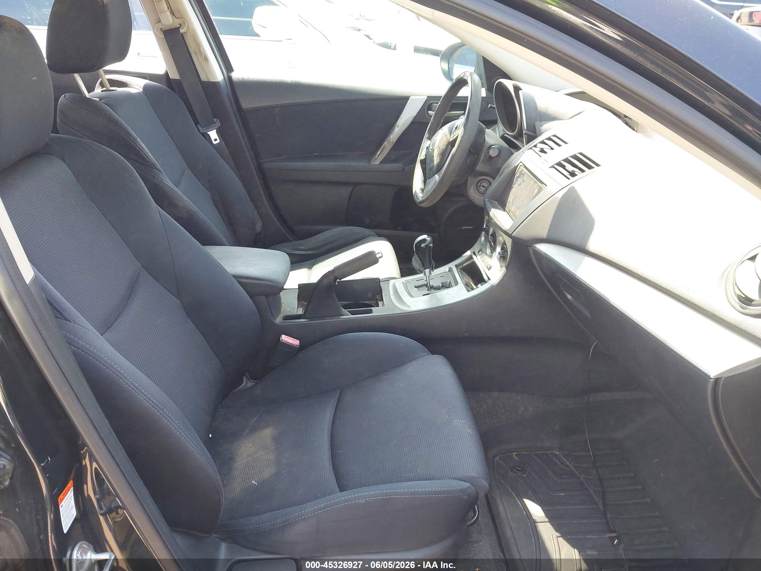 2011 Mazda Mazda3 S Sport Серый vin: JM1BL1K60B1384365