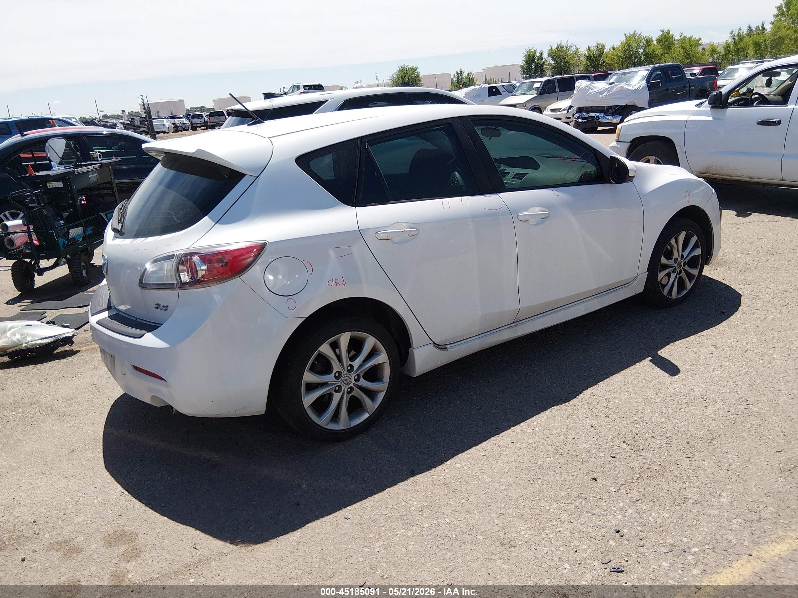 2011 Mazda Mazda3 S Sport White vin: JM1BL1K61B1454195