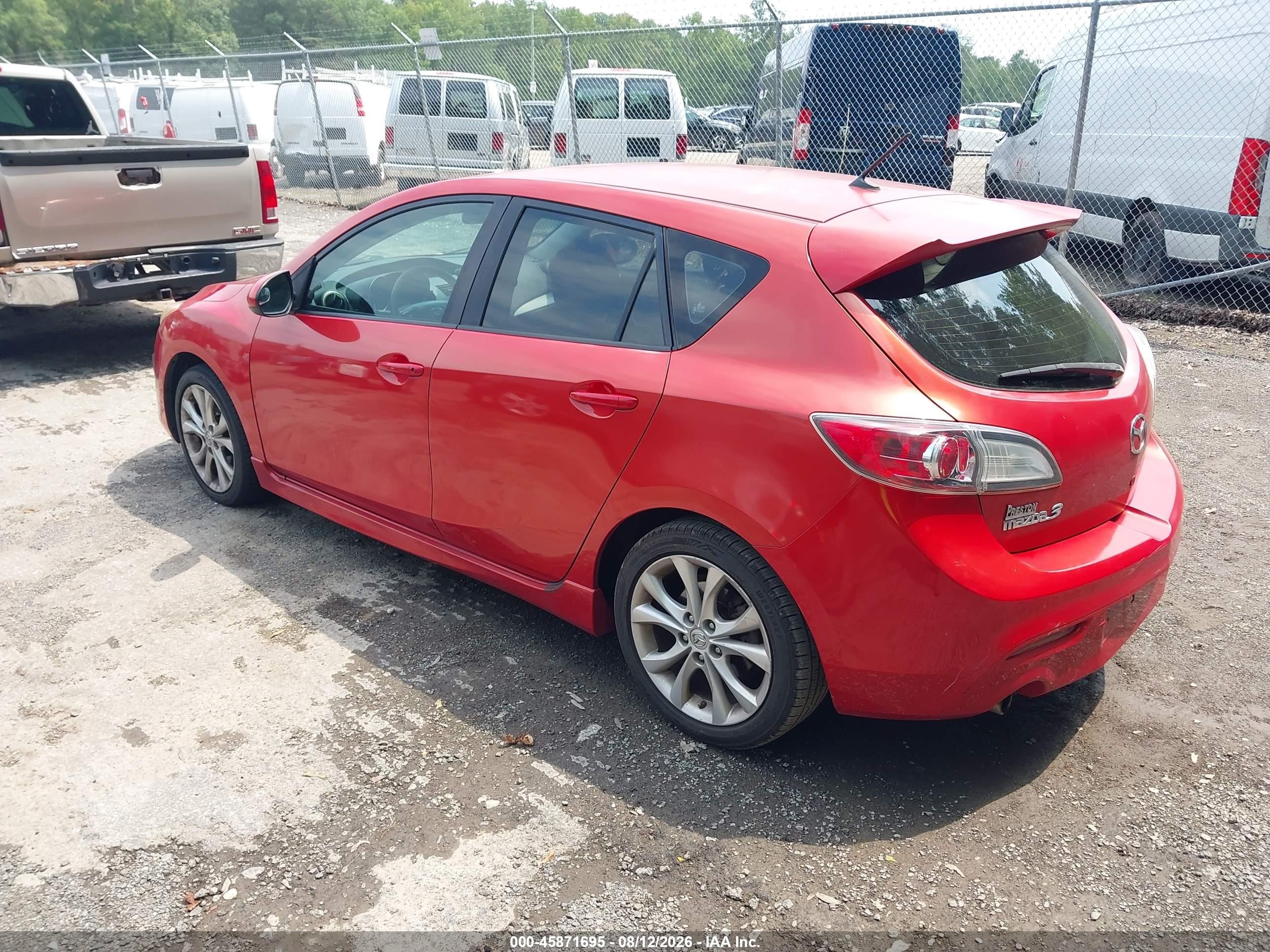 2011 Mazda Mazda3 S Sport Красный vin: JM1BL1K65B1440994