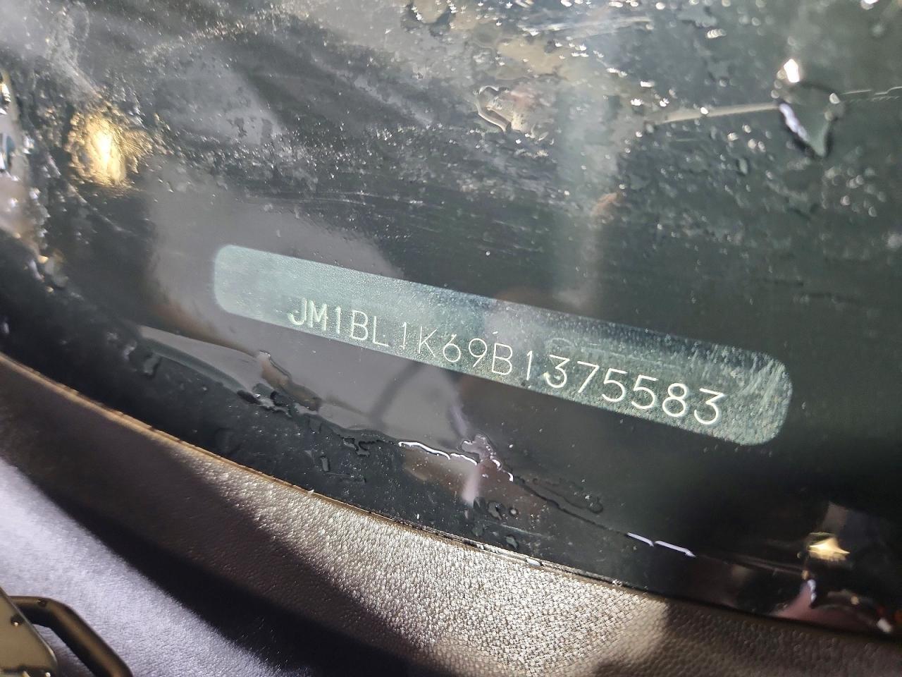 2011 Mazda 3 S Gray vin: JM1BL1K69B1375583