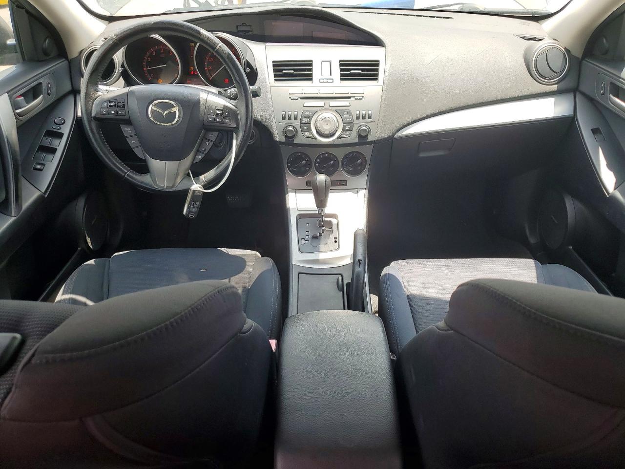 2011 Mazda 3 S Серый vin: JM1BL1K69B1385661