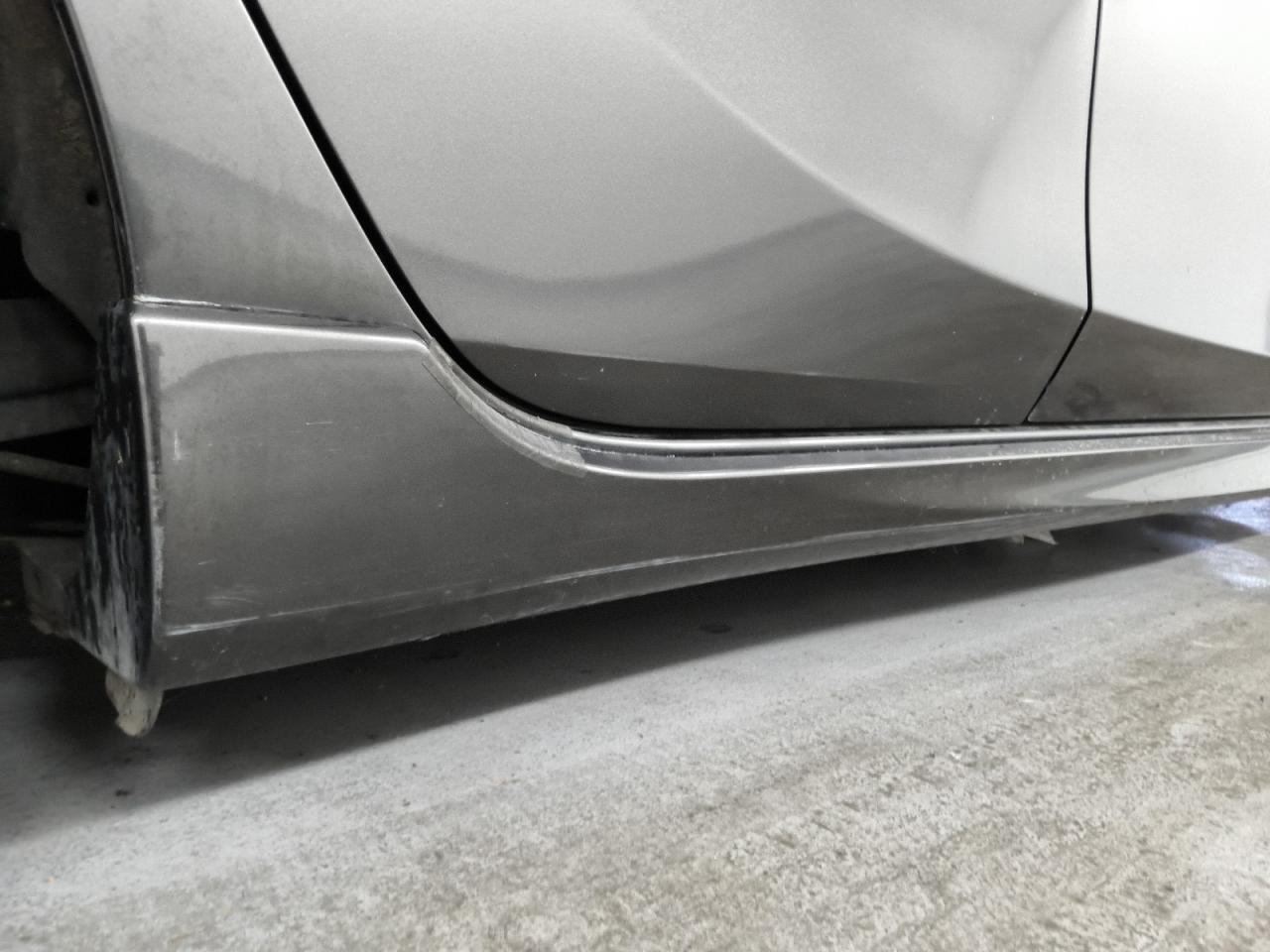 2011 Mazda 3 S Charcoal vin: JM1BL1K69B1451268 Damage: Right Rocker Panel Molding, Heavy Scratch, 4 To 5 Inches