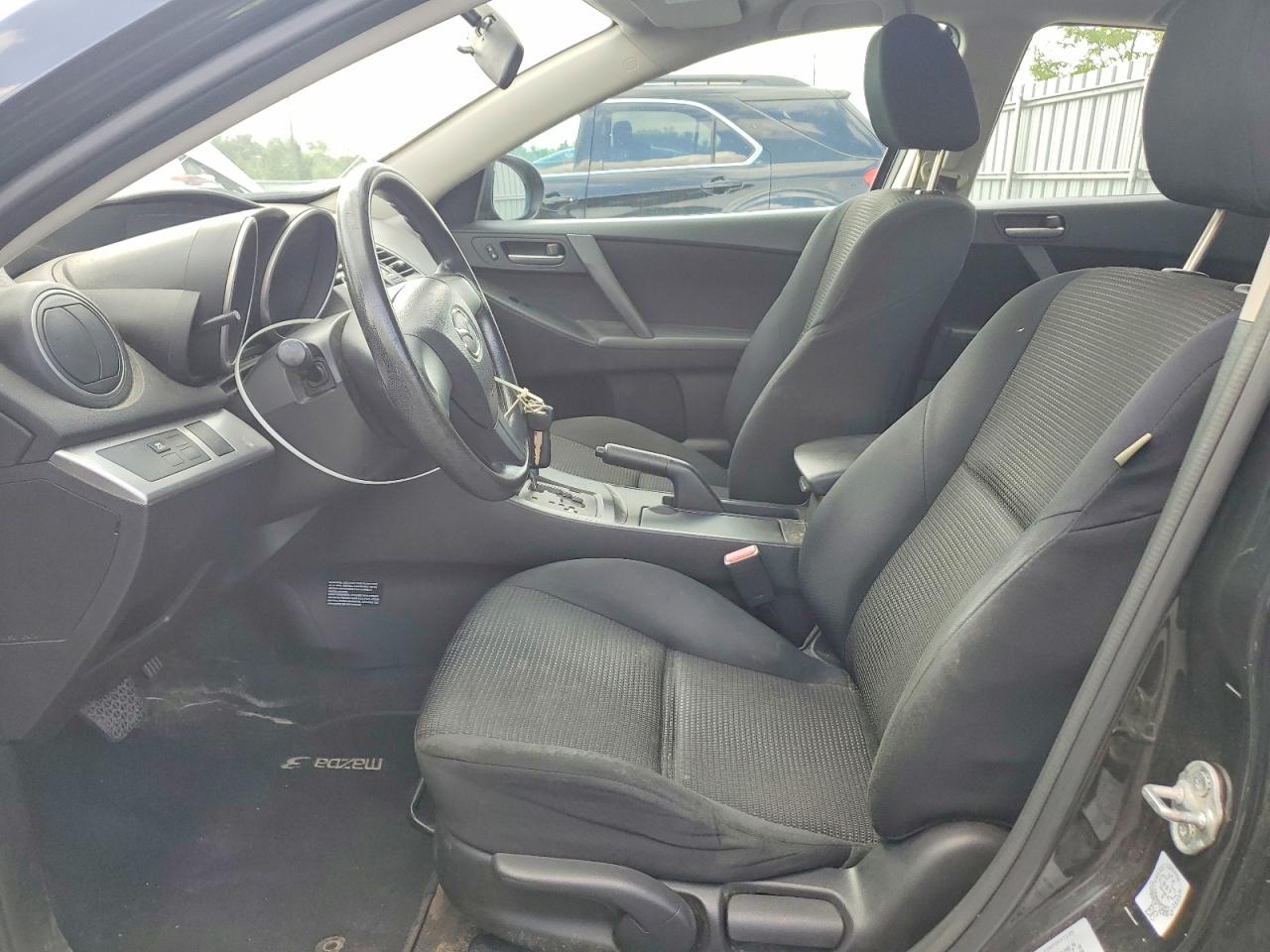 2013 Mazda 3 Hatchback Черный vin: JM1BL1KF1D1729342