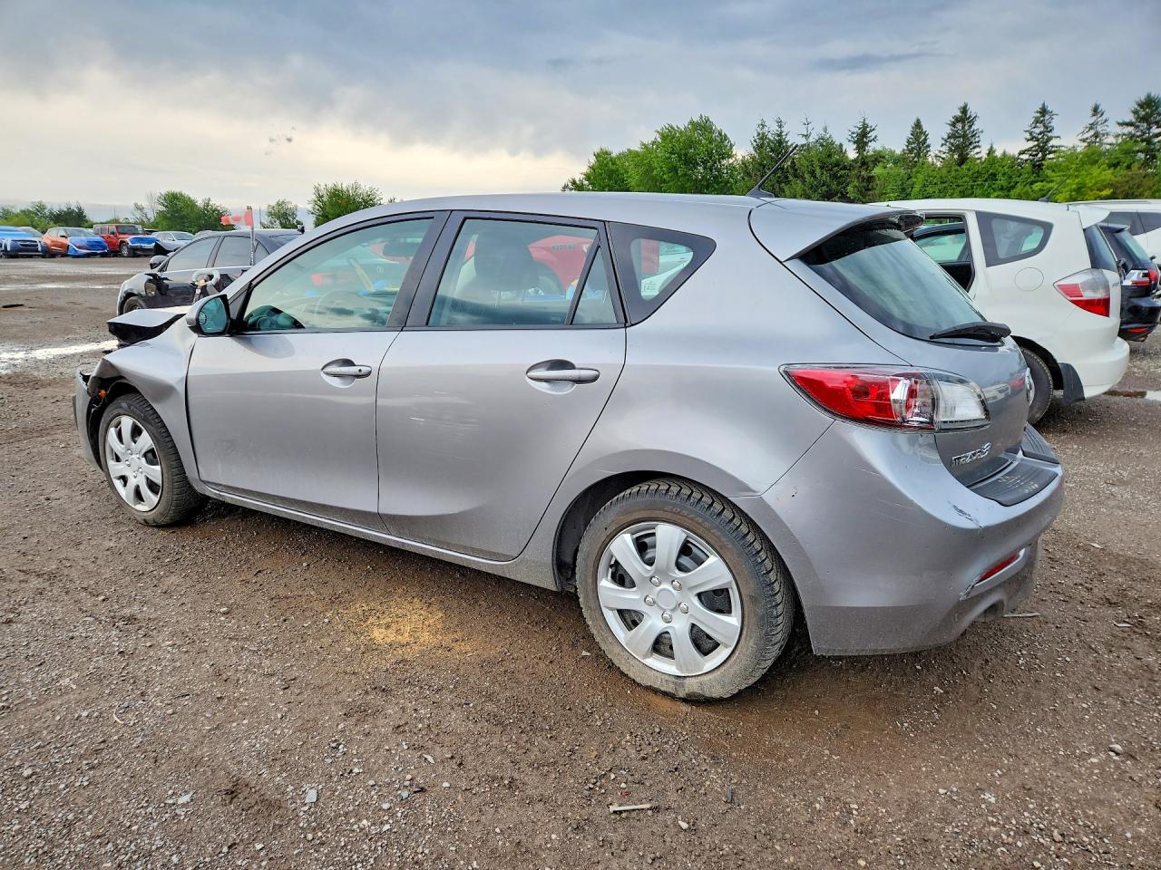 2011 Mazda 3 I Silver vin: JM1BL1KF4B1445023