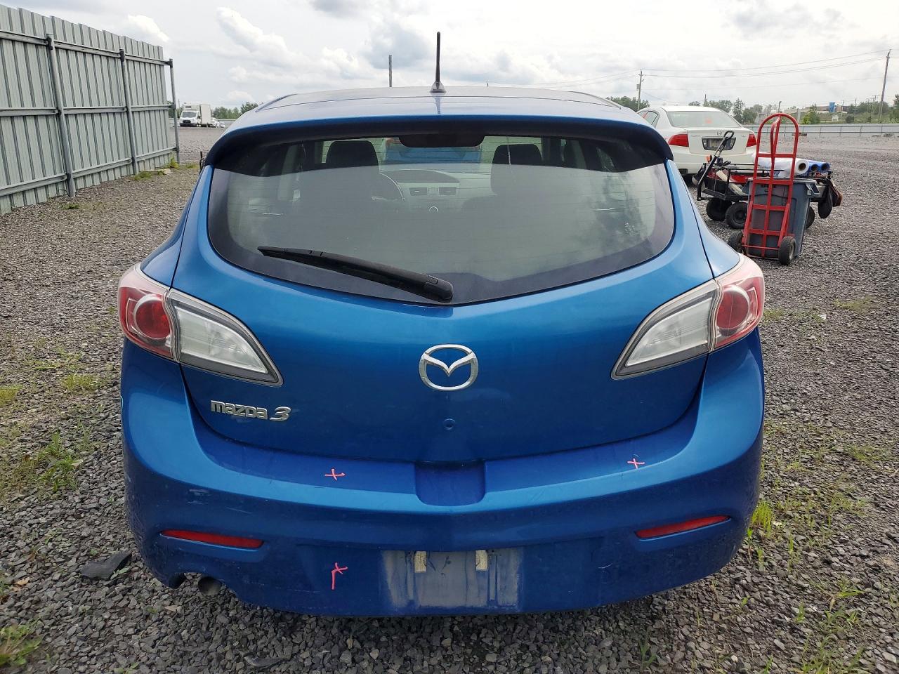 2013 Mazda 3 Hatchback Blue vin: JM1BL1KF7D1742743