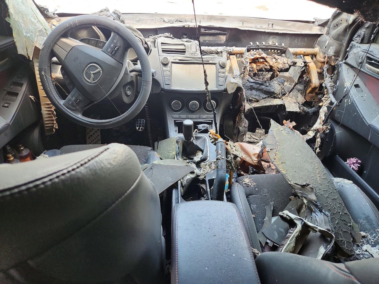 2013 Mazda Speed 3 Burn vin: JM1BL1L30D1747271
