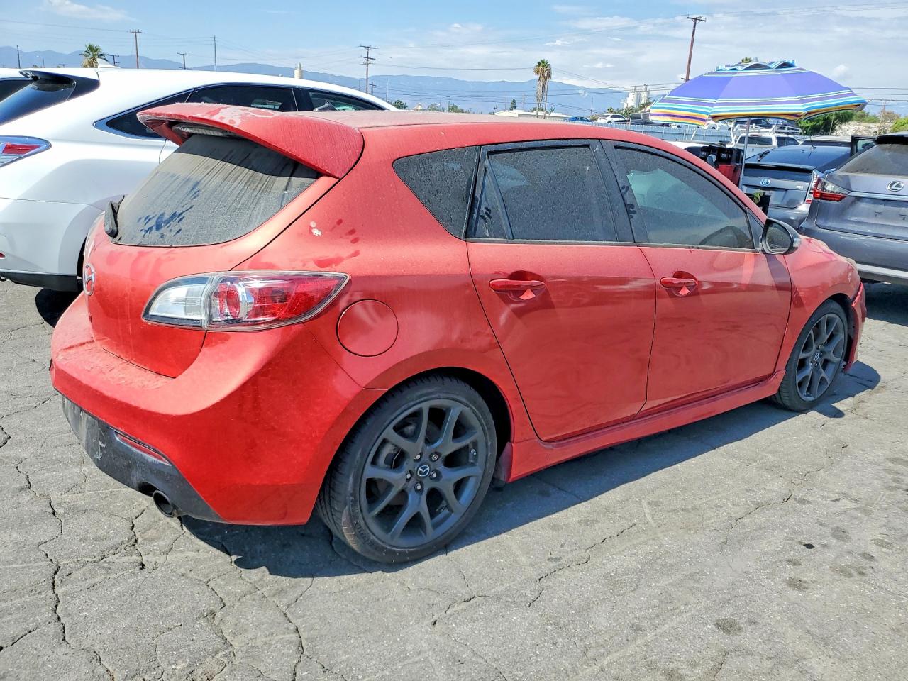2013 Mazda Mazda3 Hatchback Red vin: JM1BL1L33D1731615
