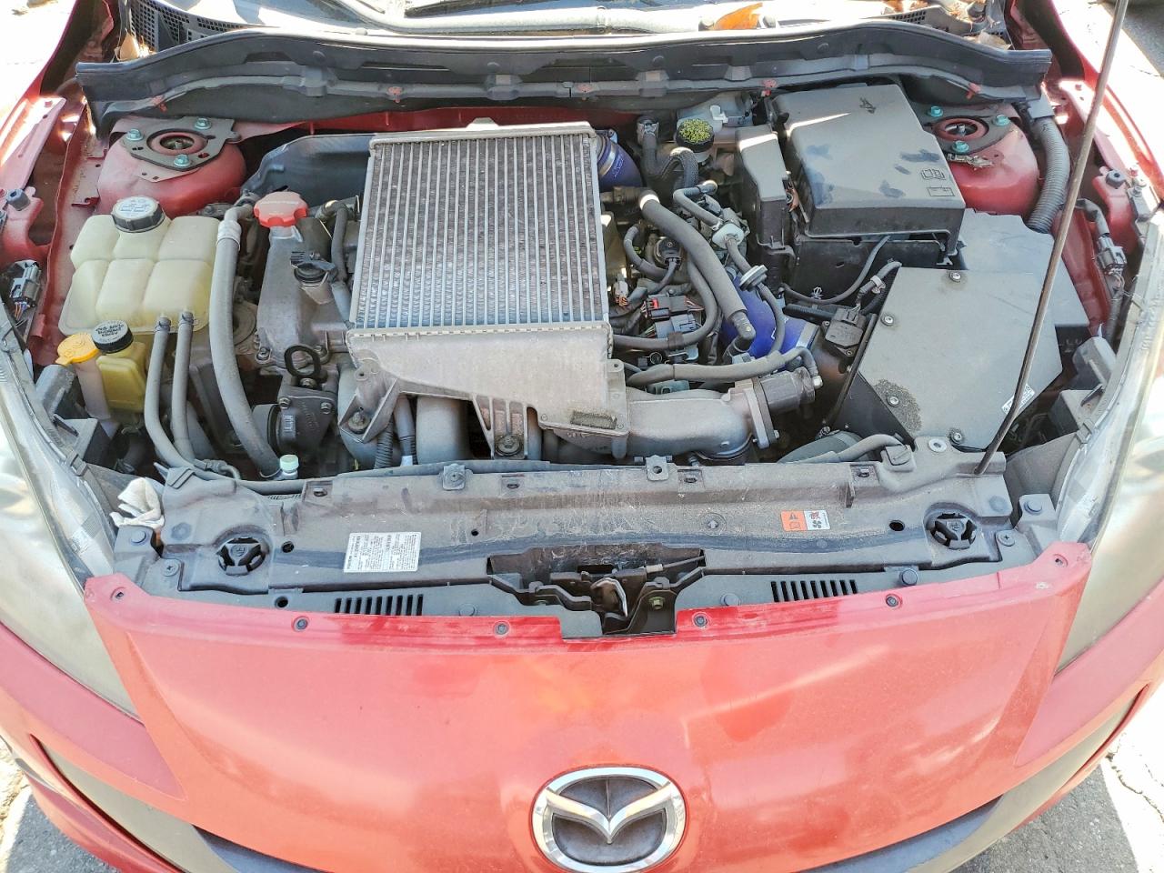 2013 Mazda Mazda3 Hatchback Red vin: JM1BL1L33D1731615