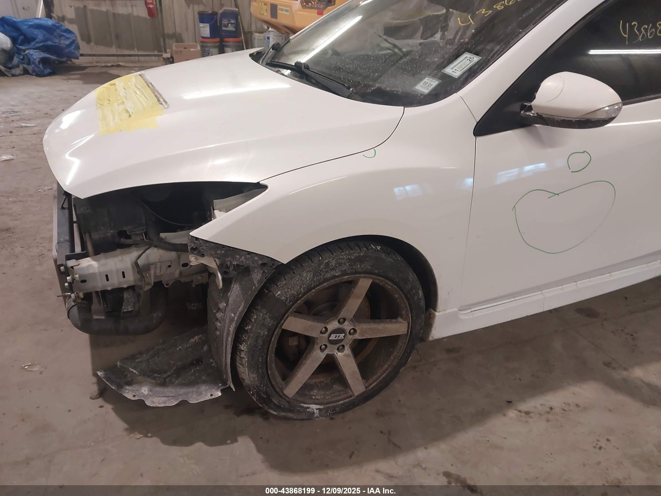 2012 Mazda Mazdaspeed3 Touring White vin: JM1BL1L43C1656776