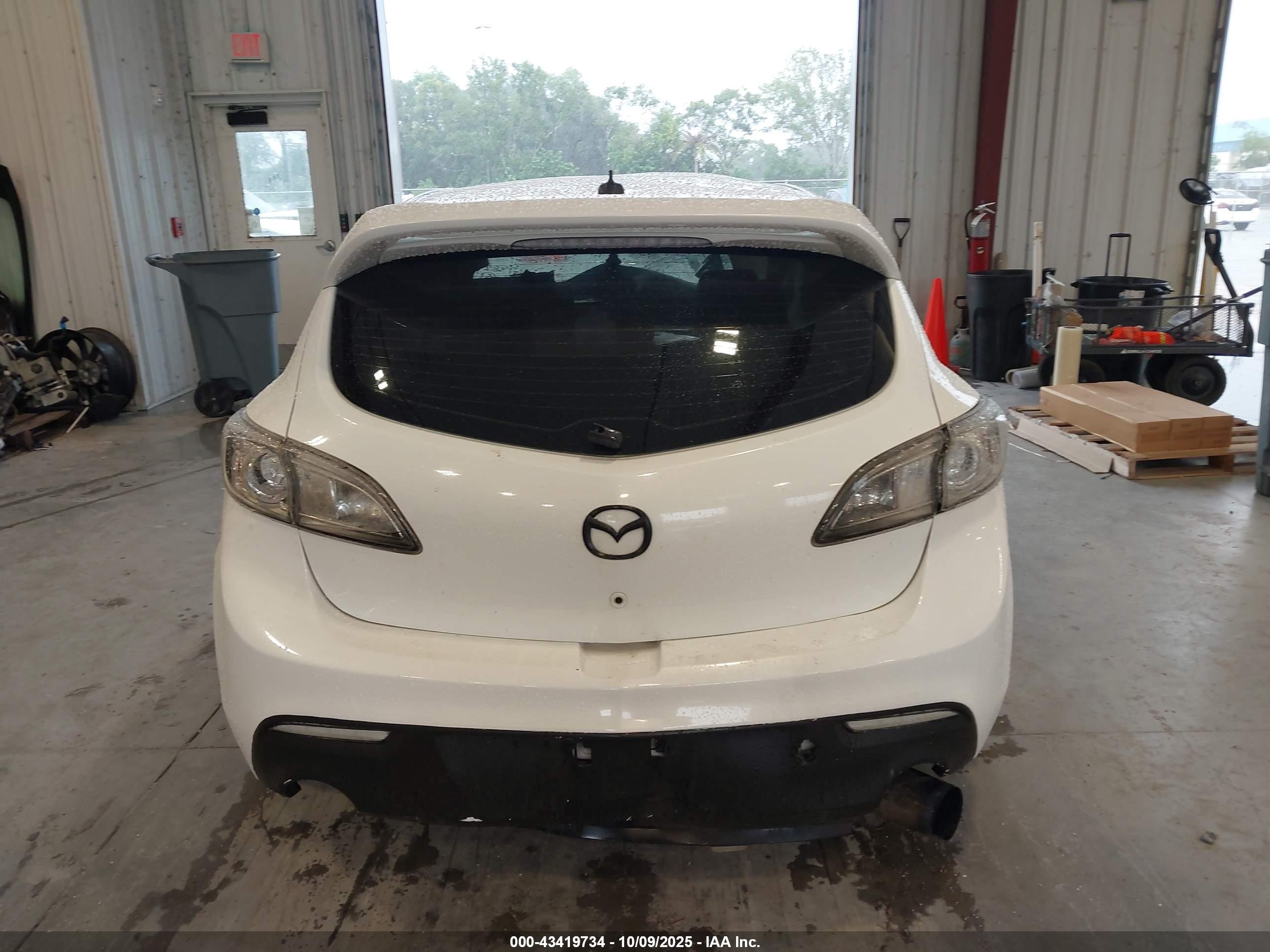2012 Mazda Mazdaspeed3 Touring Белый vin: JM1BL1L44C1679824