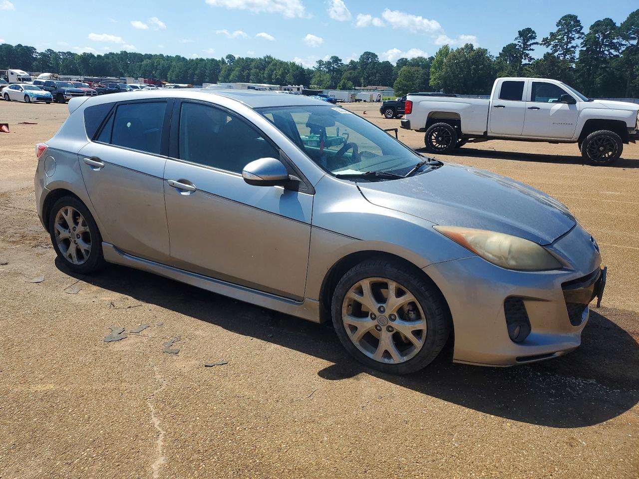 2012 Mazda Mazda3 Серебряный vin: JM1BL1L57C1586949
