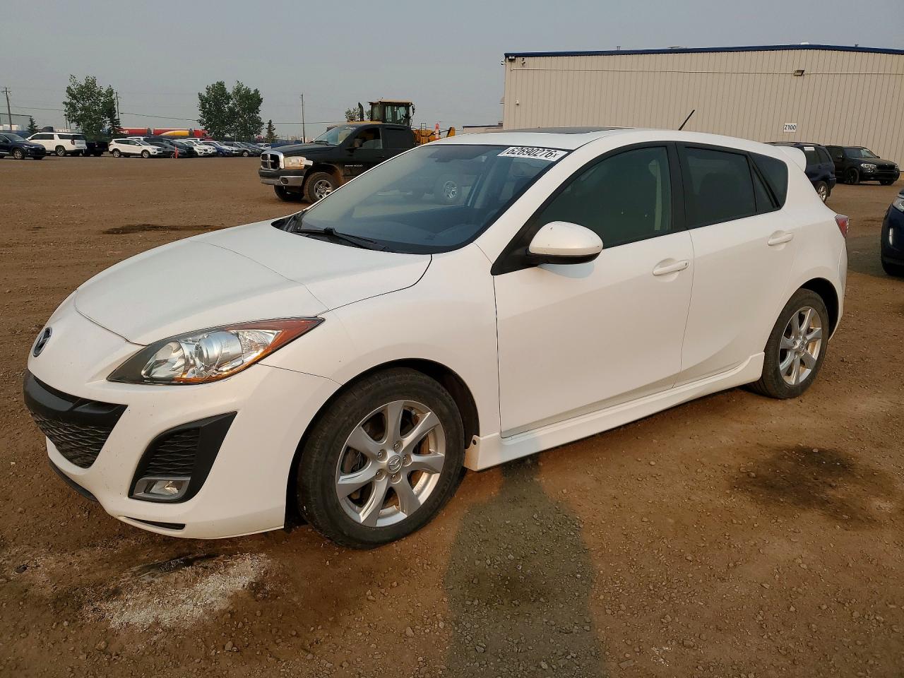 2011 Mazda 3 S White vin: JM1BL1L58B1367626