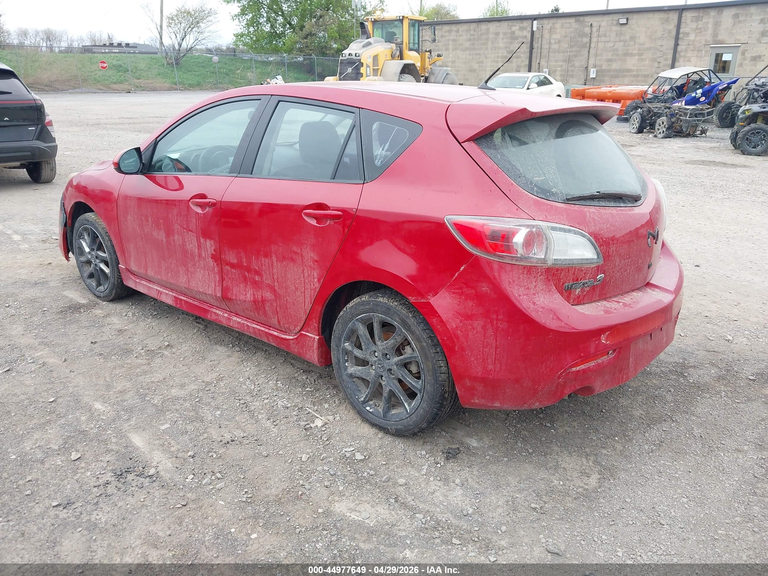 2012 Mazda Mazda3 S Touring Red vin: JM1BL1L60C1508229
