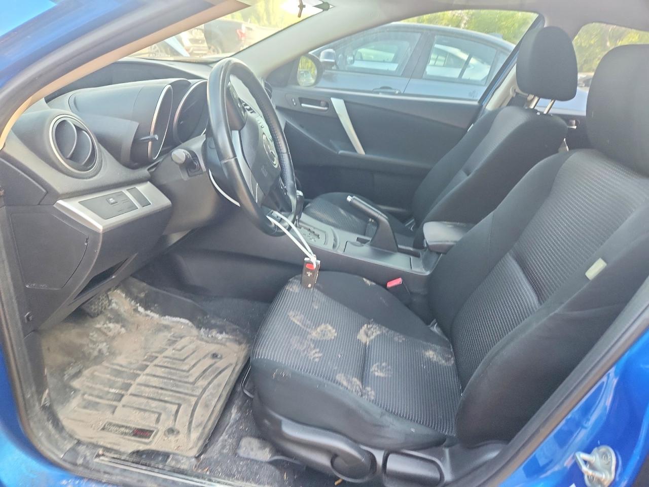 2012 Mazda 3 I Blue vin: JM1BL1L71C1603620