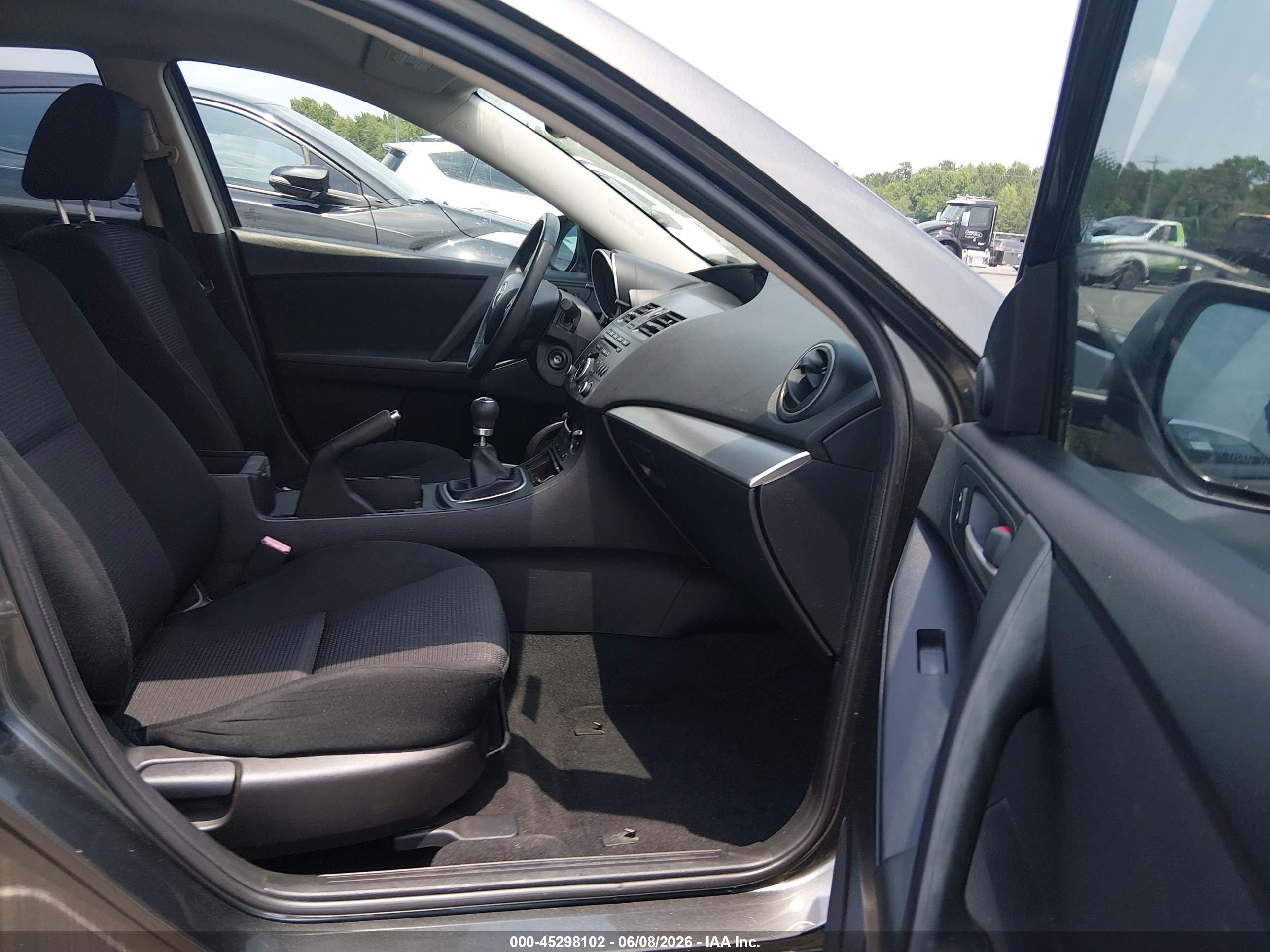 2012 Mazda Mazda3 I Touring Серый vin: JM1BL1L71C1627545