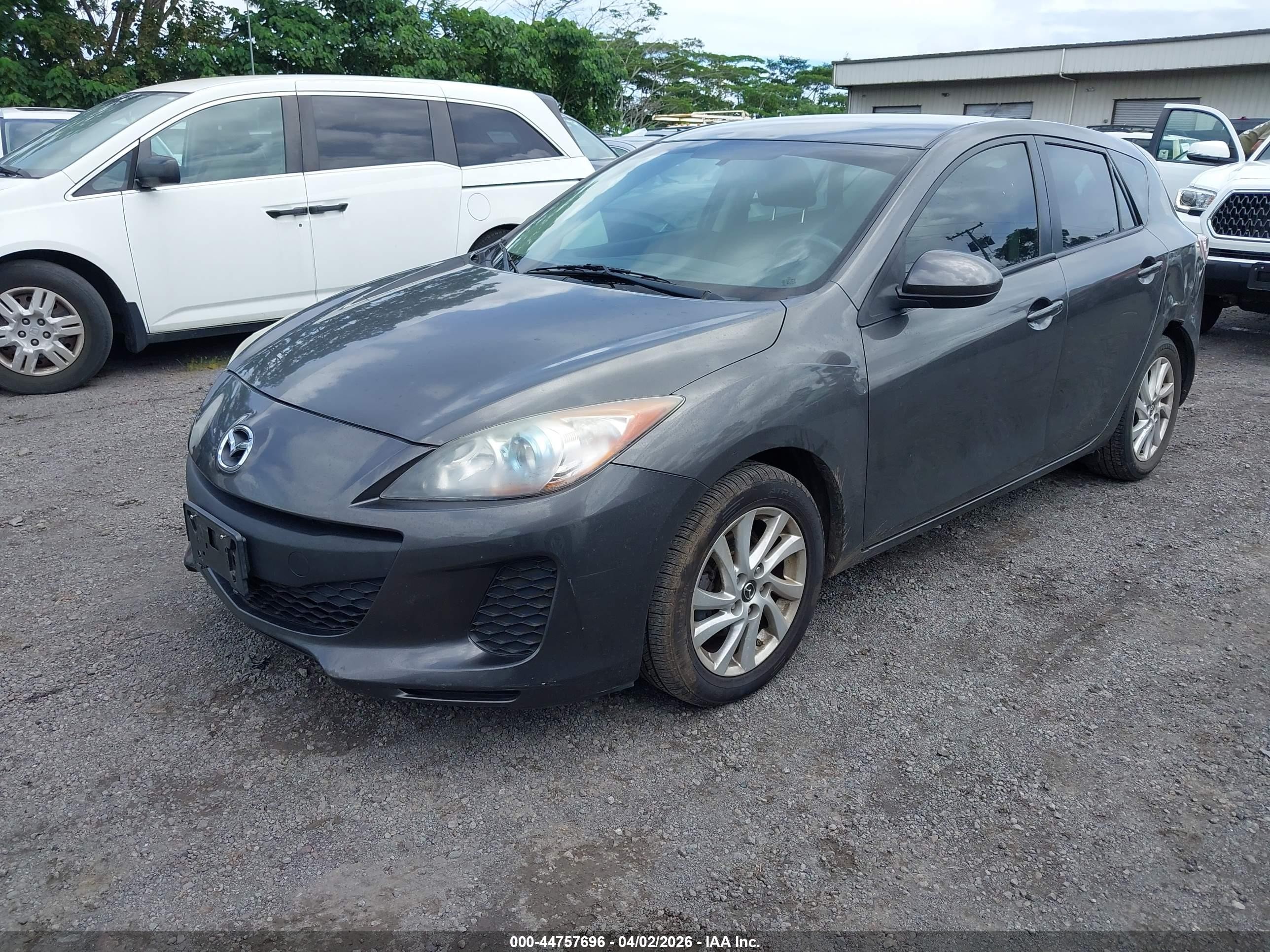 2013 Mazda Mazda3 I Touring Серый vin: JM1BL1L71D1784512