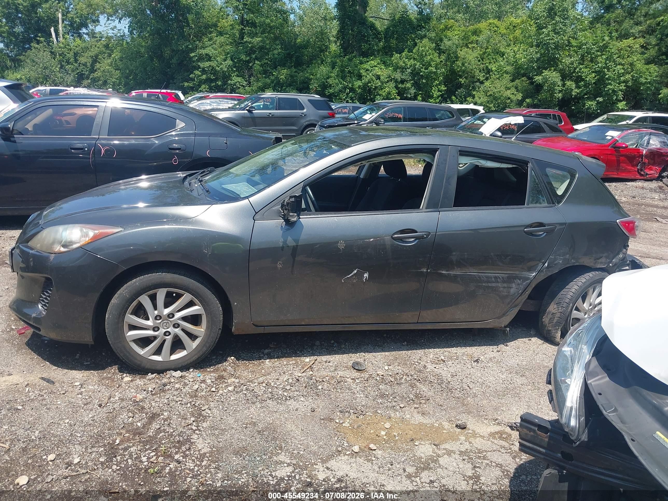 2012 Mazda Mazda3 Gray vin: JM1BL1L72C1657573