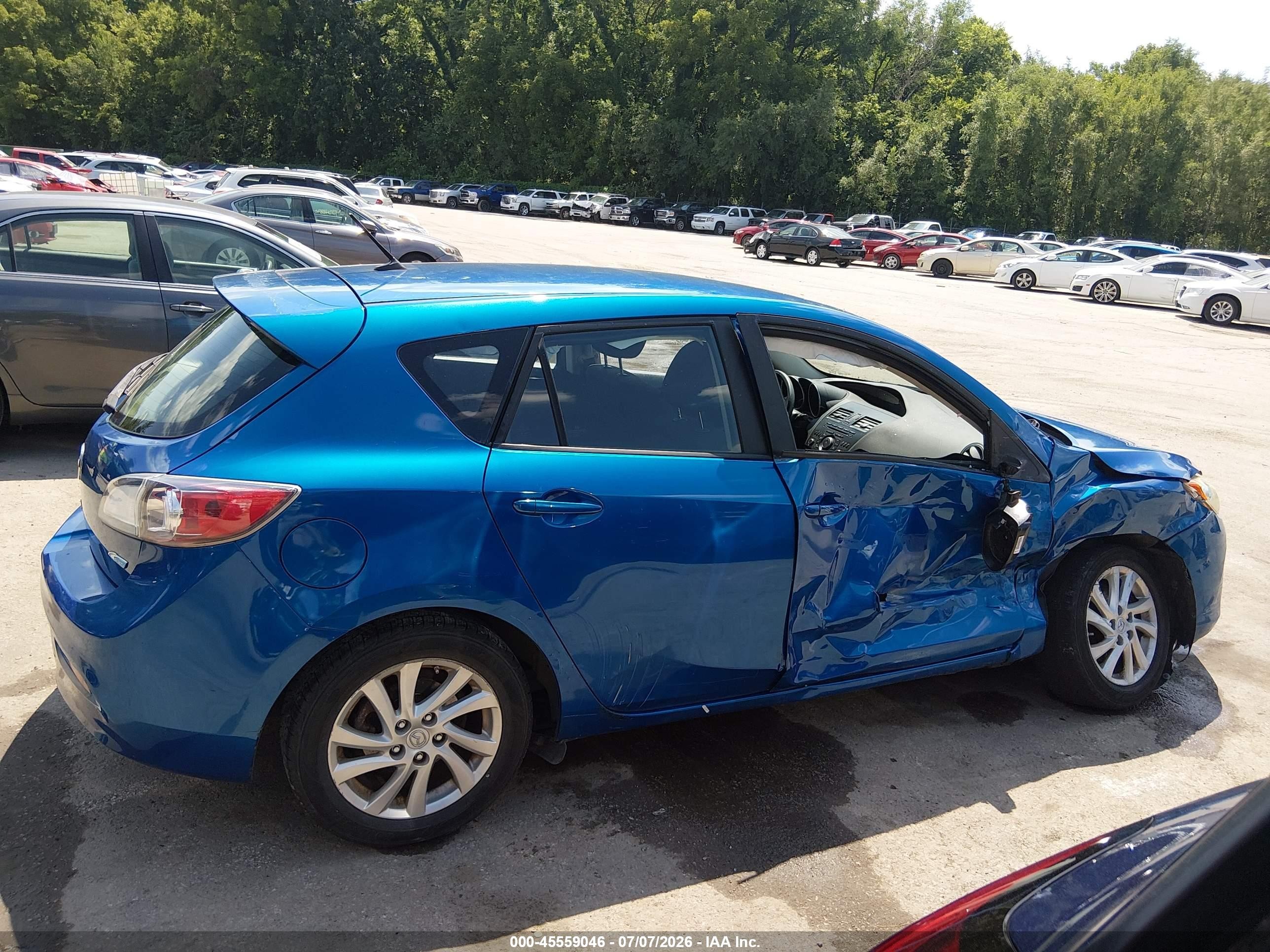 2012 Mazda Mazda3 I Touring Blue vin: JM1BL1L72C1661736
