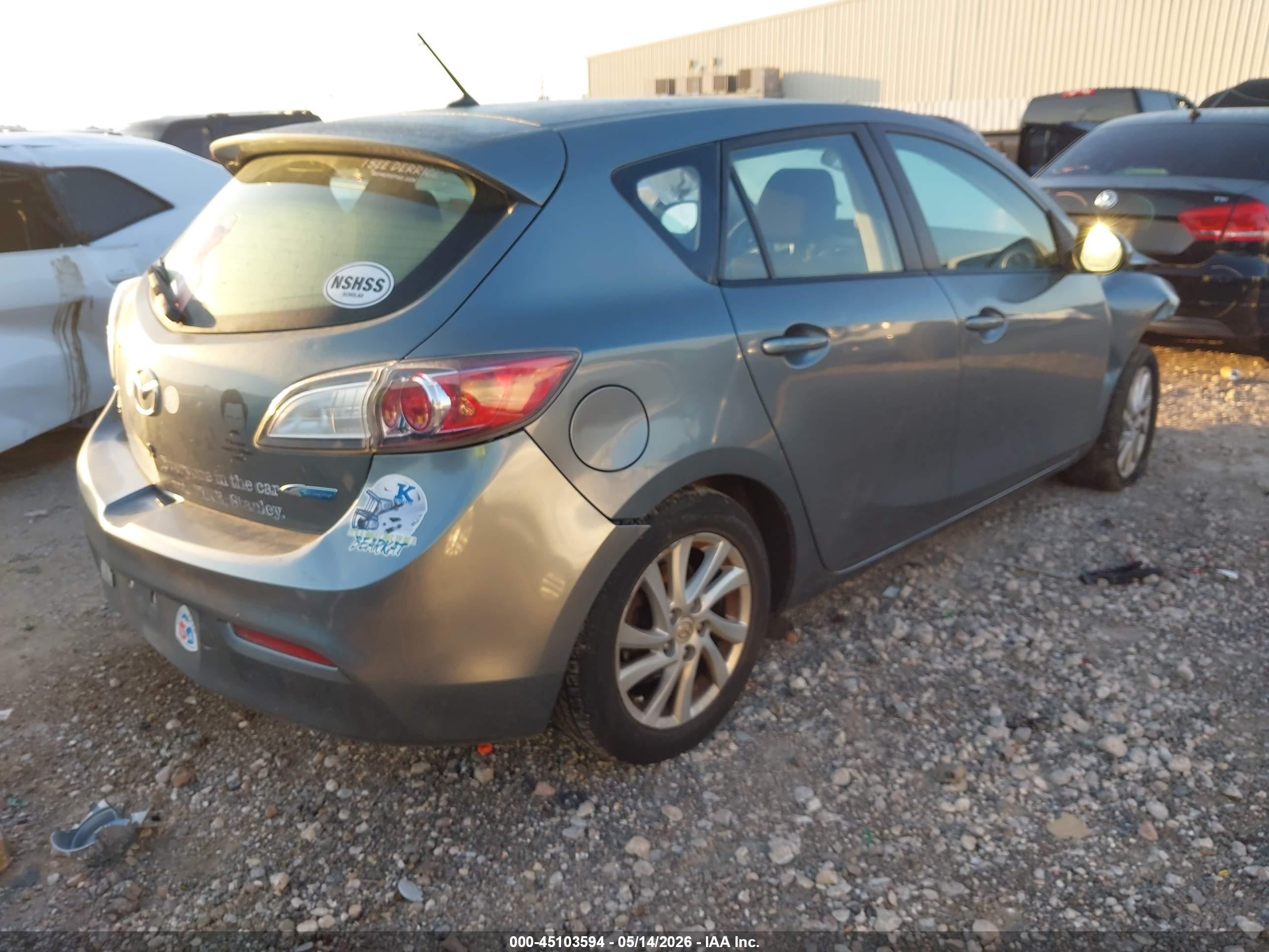 2012 Mazda Mazda3 I Touring Gray vin: JM1BL1L72C1664281