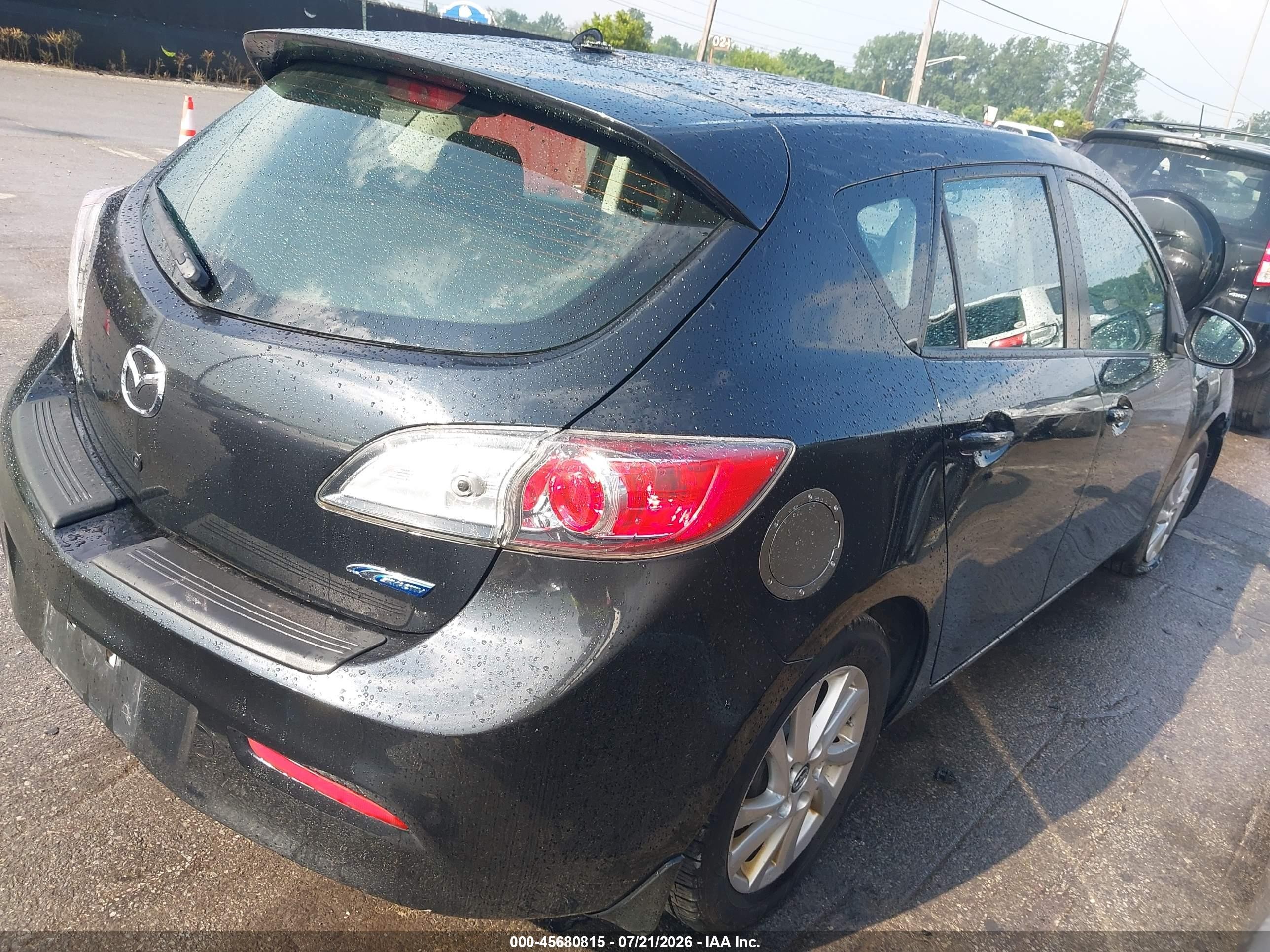 2013 Mazda Mazda3 I Touring Black vin: JM1BL1L72D1791114