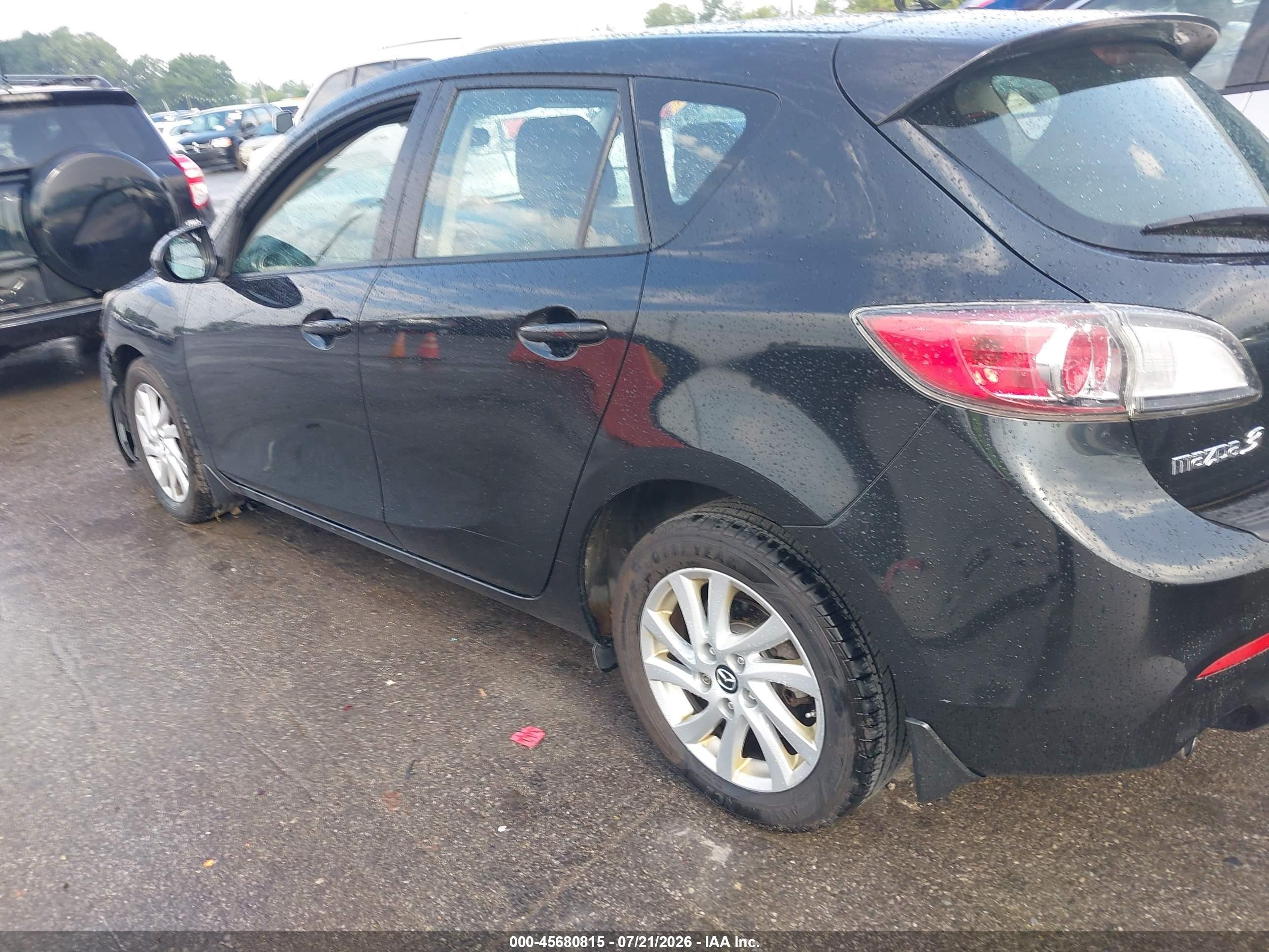 2013 Mazda Mazda3 I Touring Black vin: JM1BL1L72D1791114