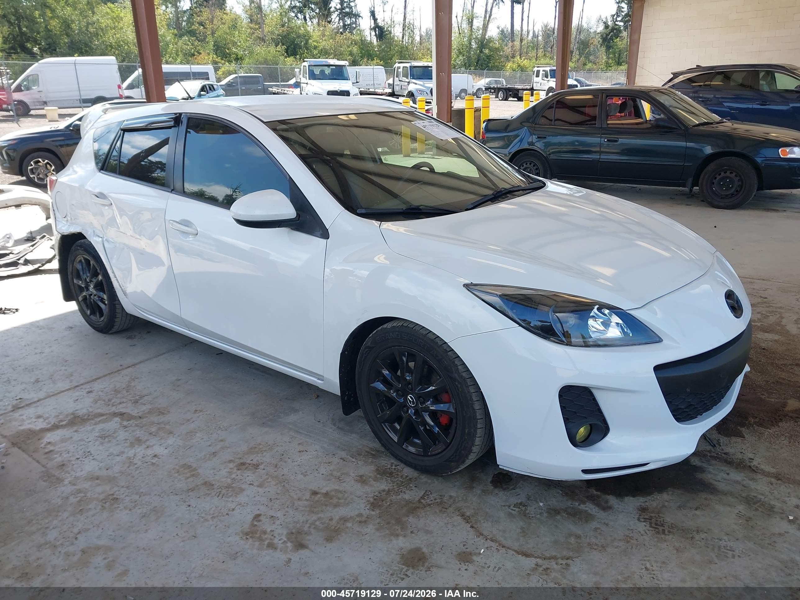 2012 Mazda Mazda3 I Touring White vin: JM1BL1L73C1694874