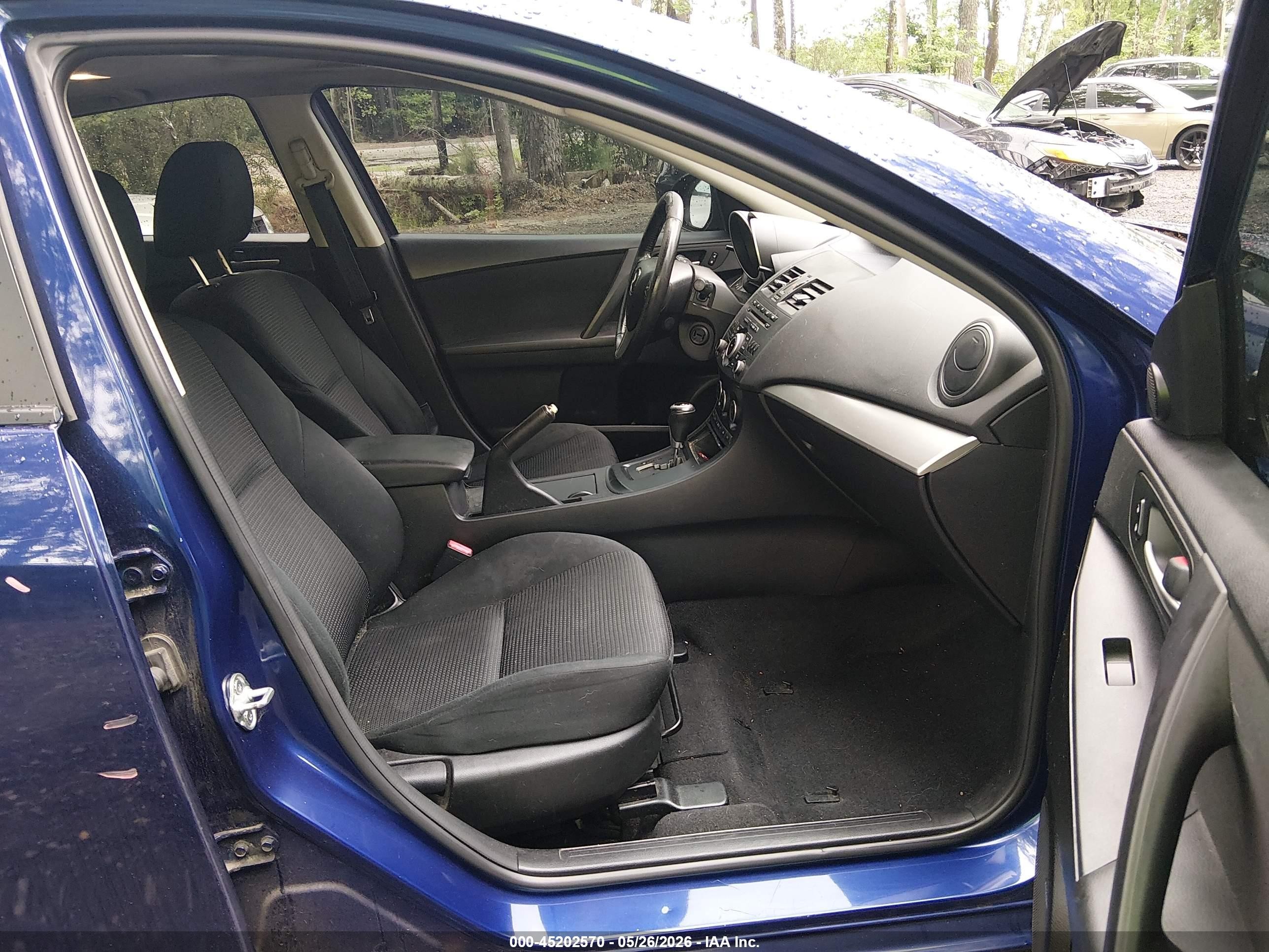 2013 Mazda Mazda3 I Touring Blue vin: JM1BL1L73D1722691