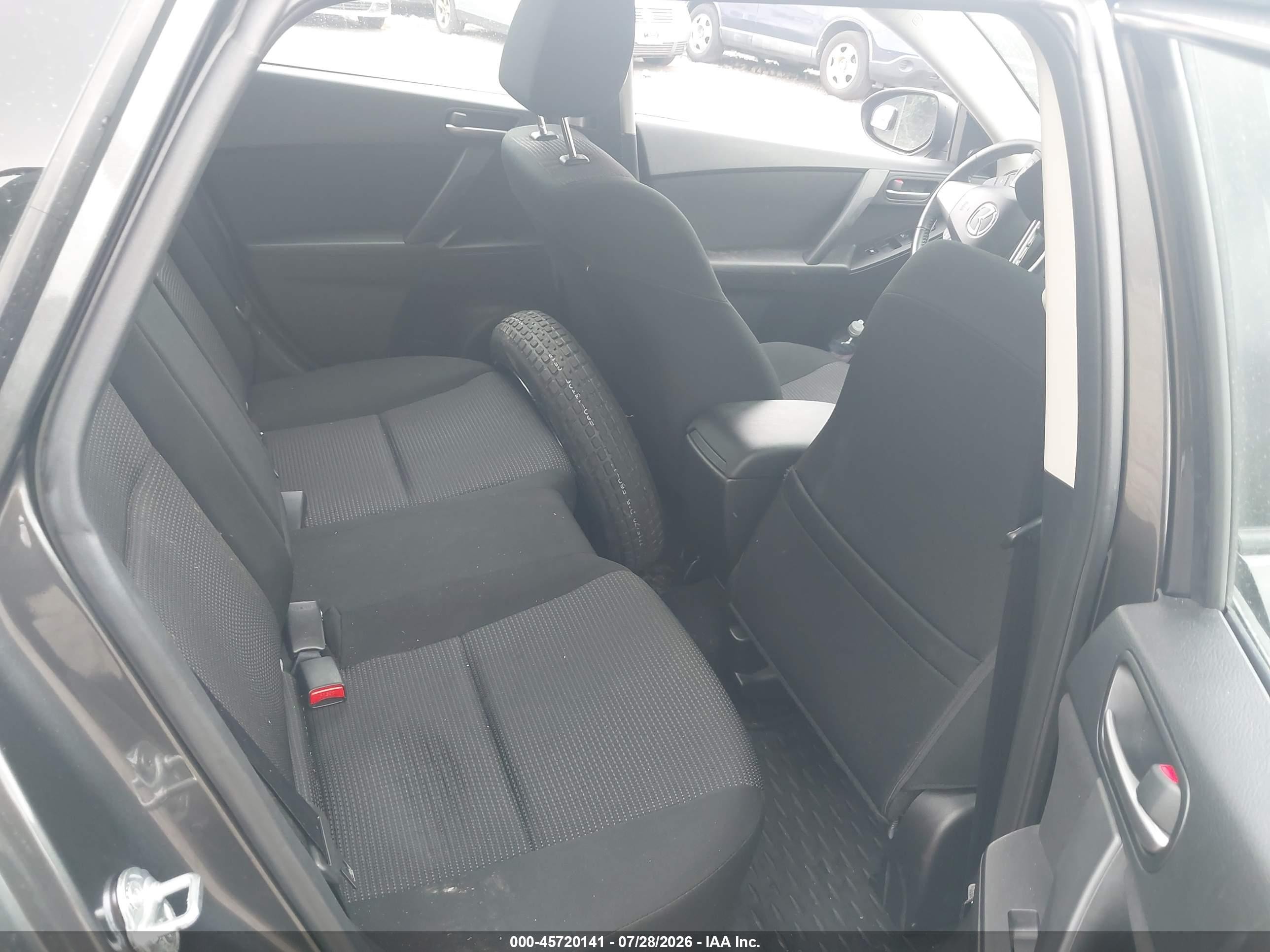 2012 Mazda Mazda3 I Touring Gray vin: JM1BL1L74C1601585