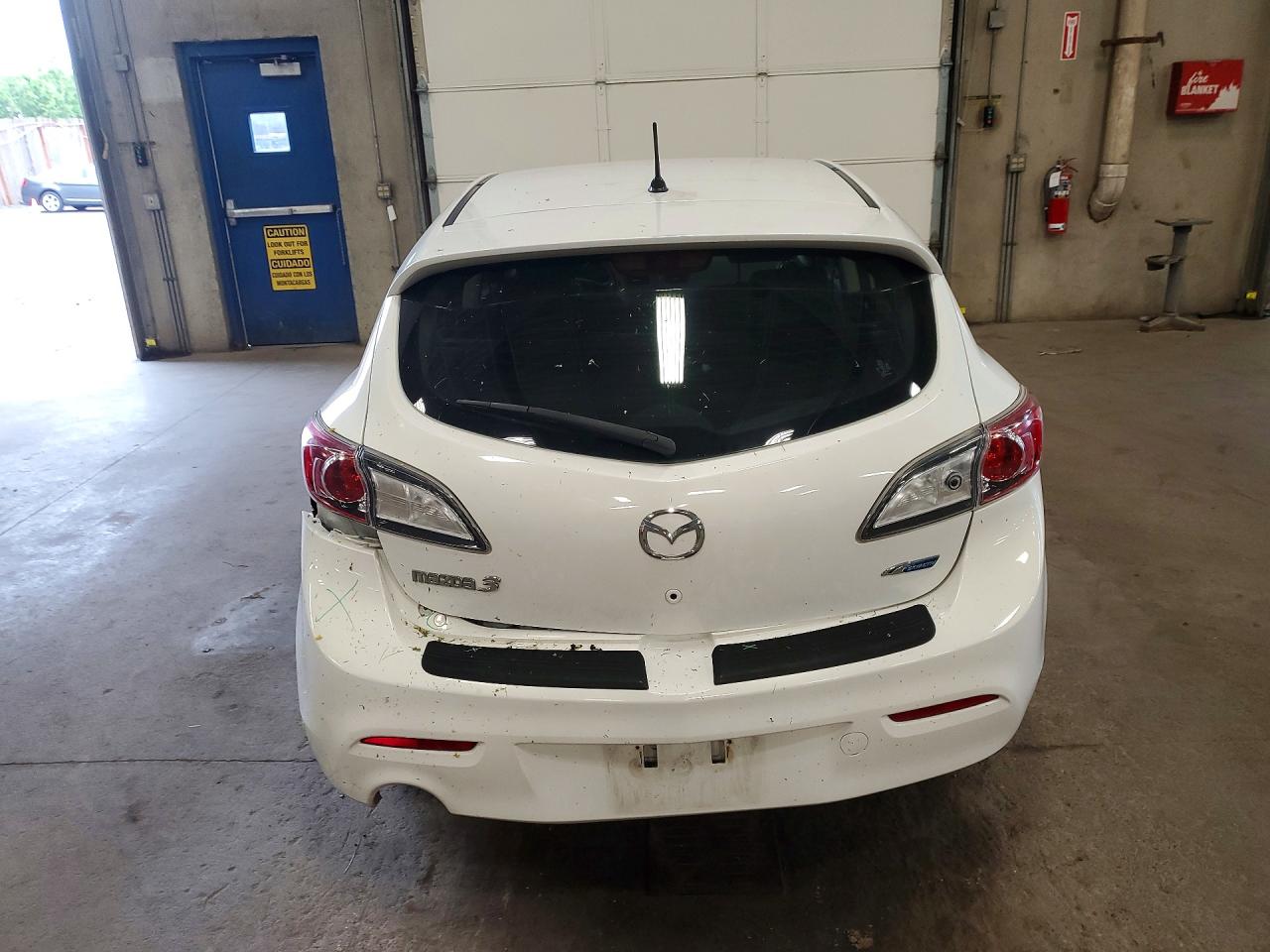 2013 Mazda 3 I White vin: JM1BL1L74D1792930