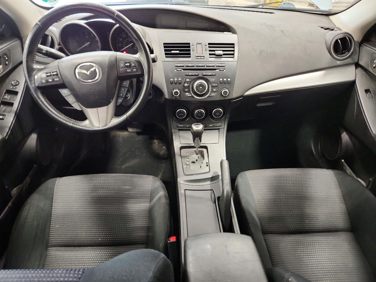 2013 Mazda 3 Blue vin: JM1BL1L75D1720425