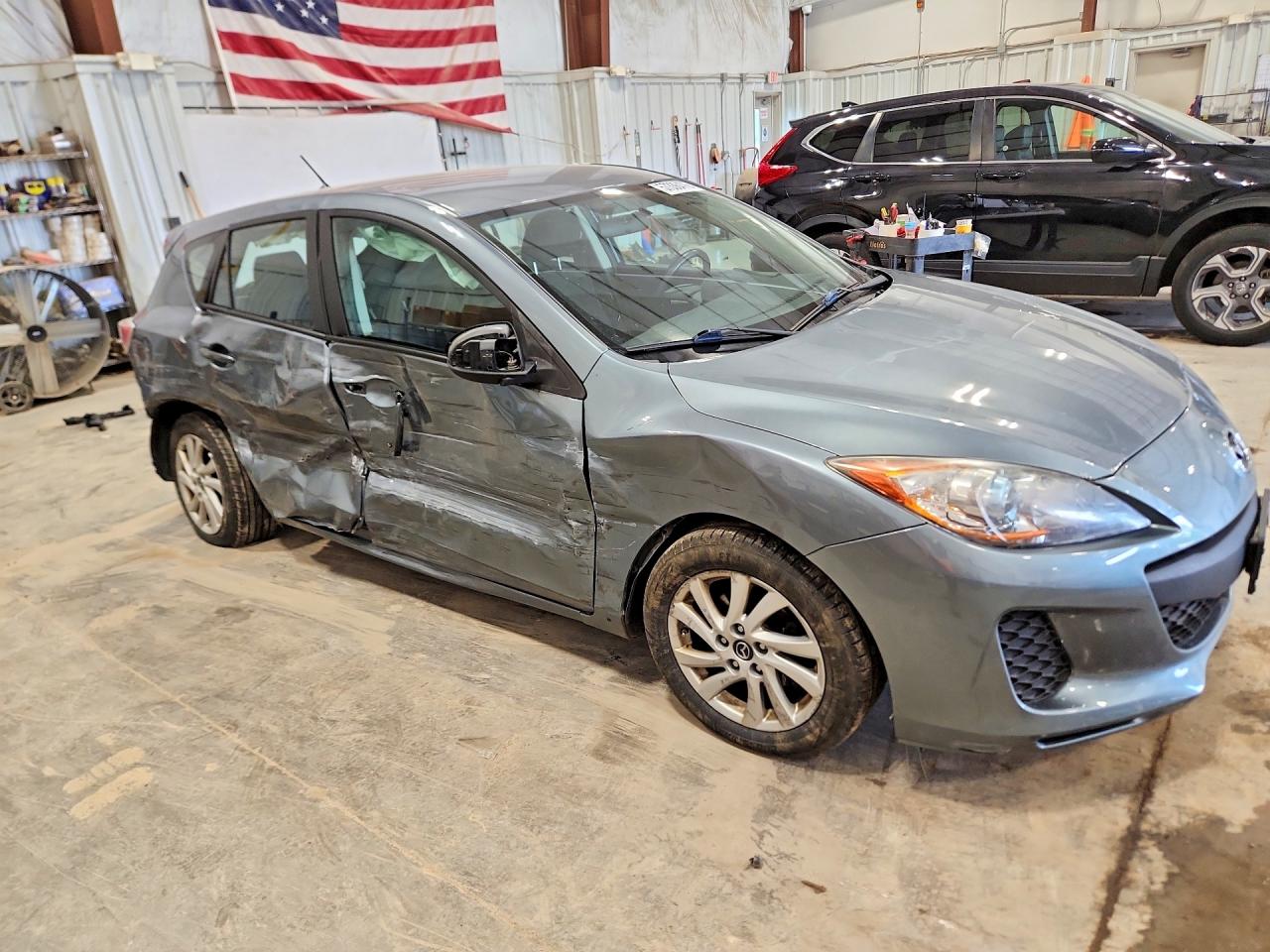 2013 Mazda 3 Blue vin: JM1BL1L75D1720425