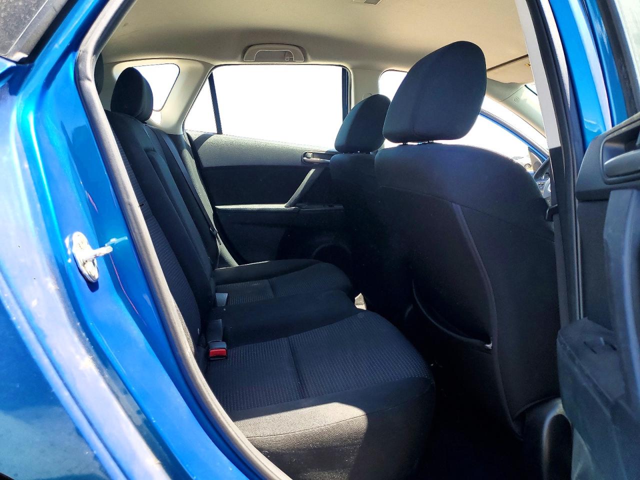 2012 Mazda 3 I Blue vin: JM1BL1L76C1578620