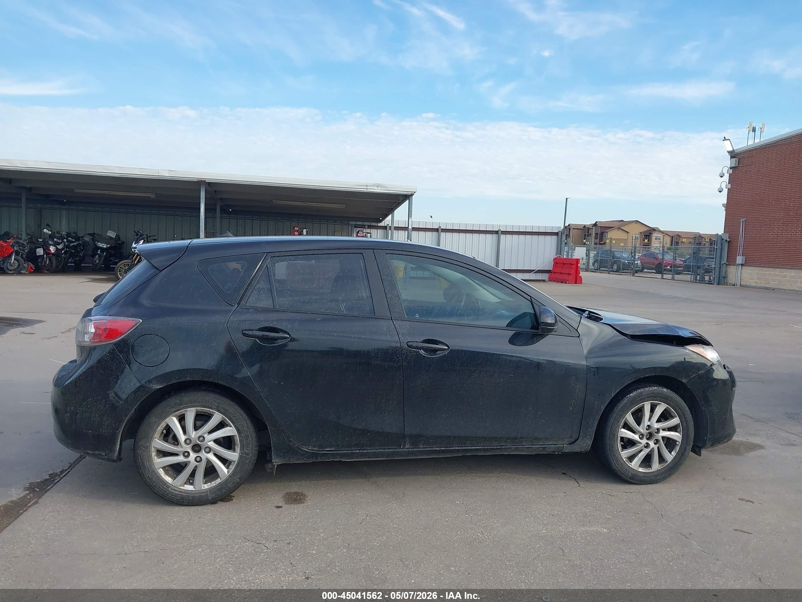 2012 Mazda Mazda3 I Touring Black vin: JM1BL1L76C1663652