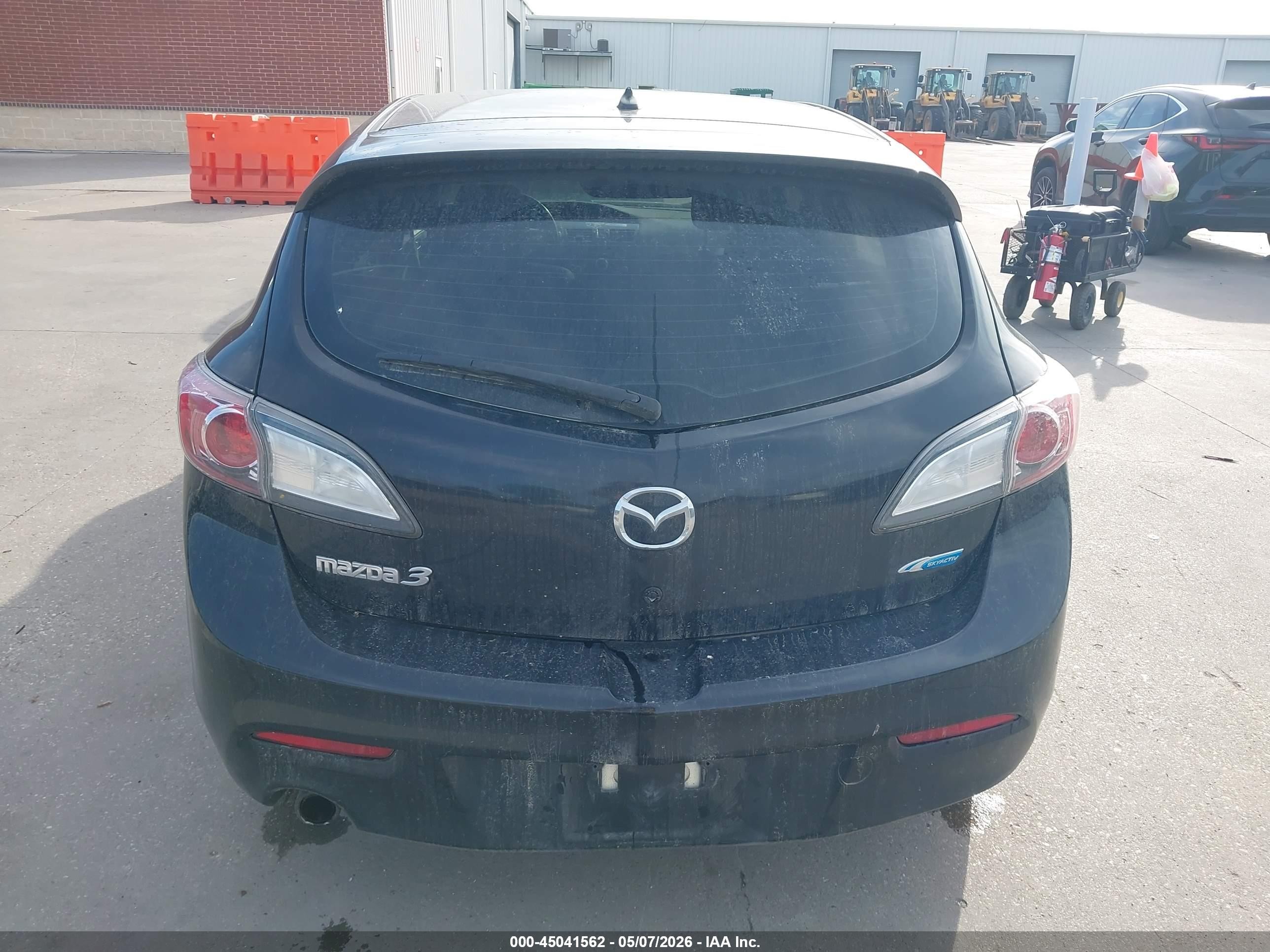 2012 Mazda Mazda3 I Touring Black vin: JM1BL1L76C1663652