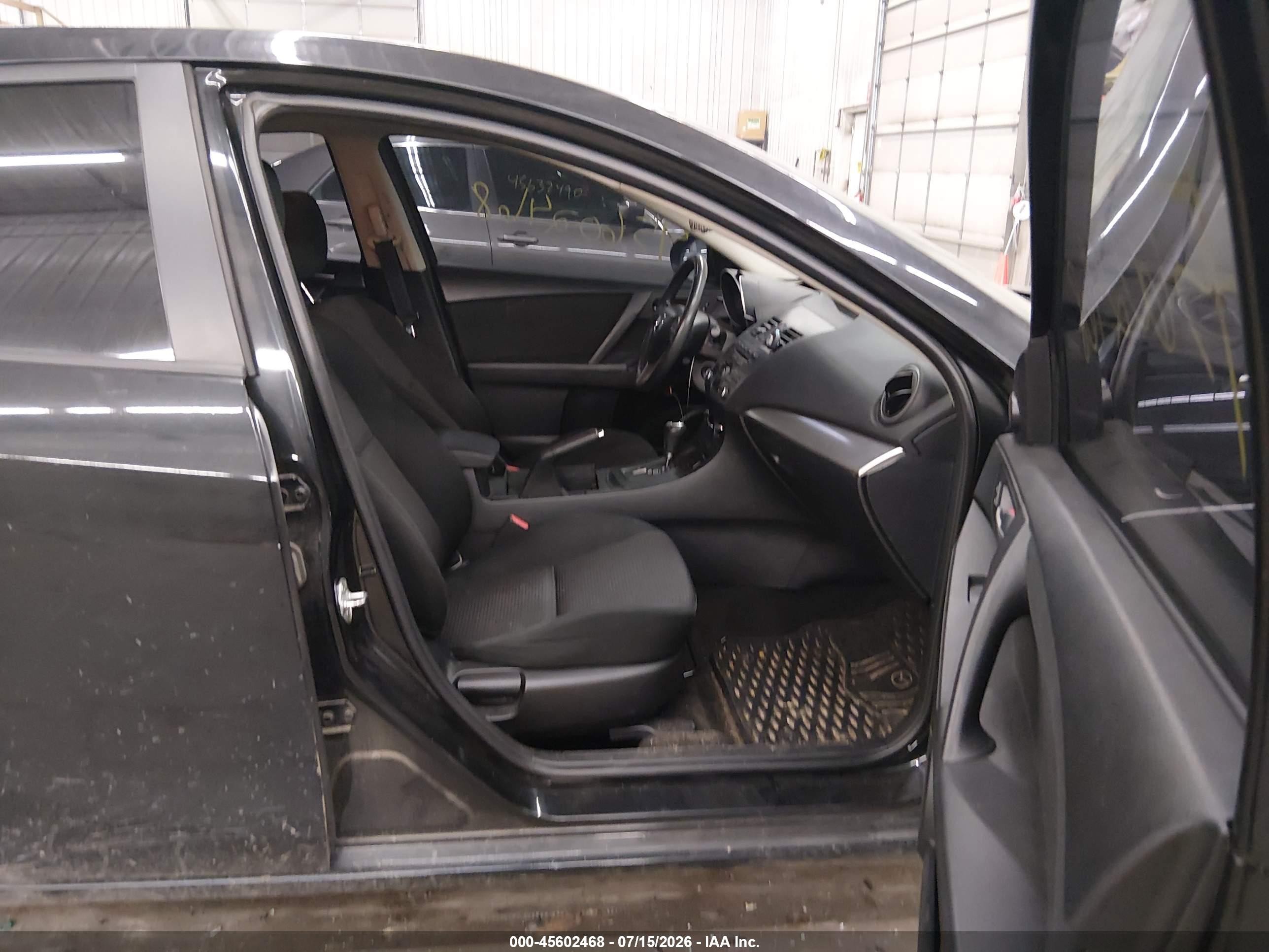 2012 Mazda Mazda3 I Touring Black vin: JM1BL1L78C1631656