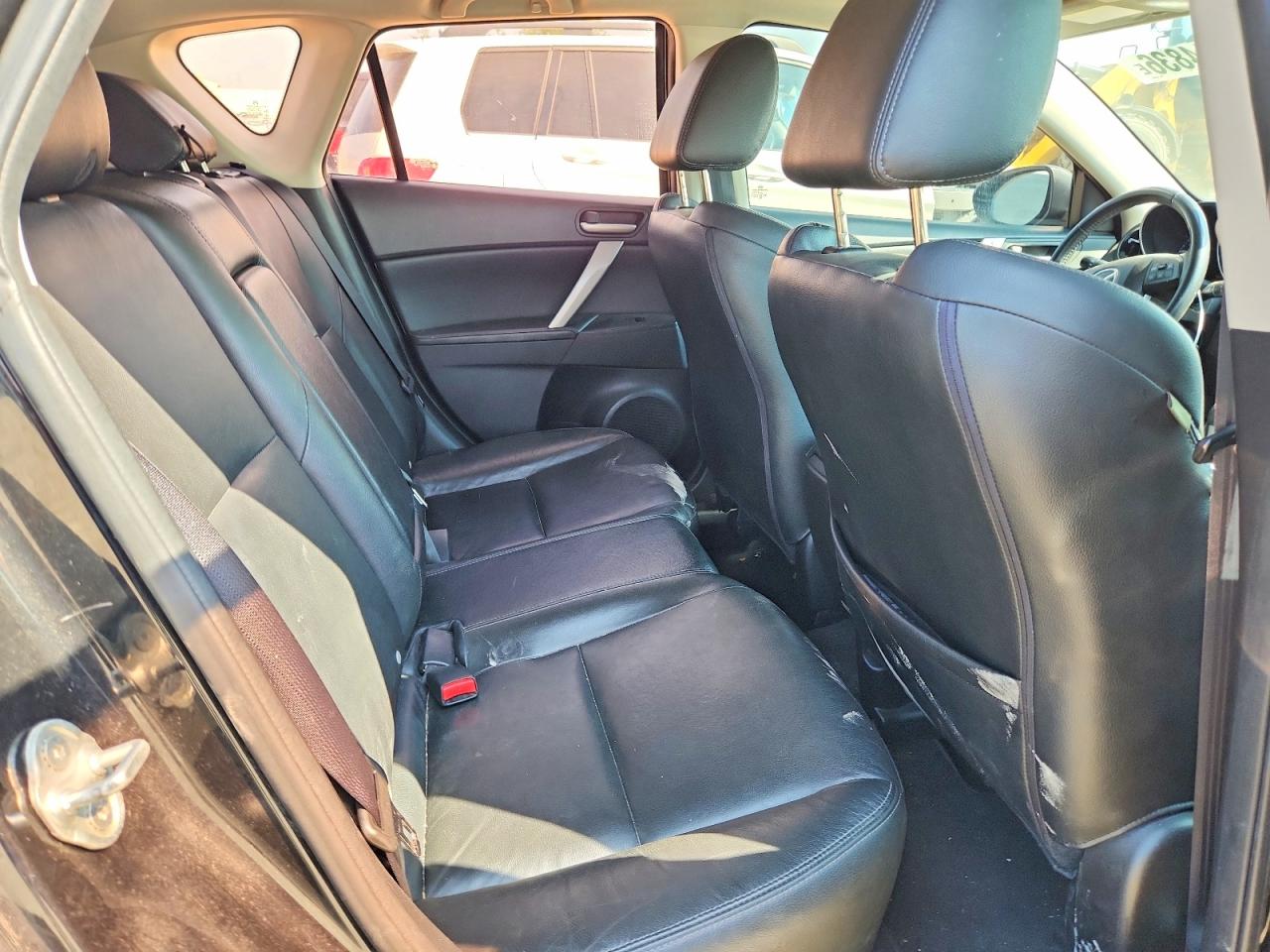 2012 Mazda 3 I Черный vin: JM1BL1L78C1646934
