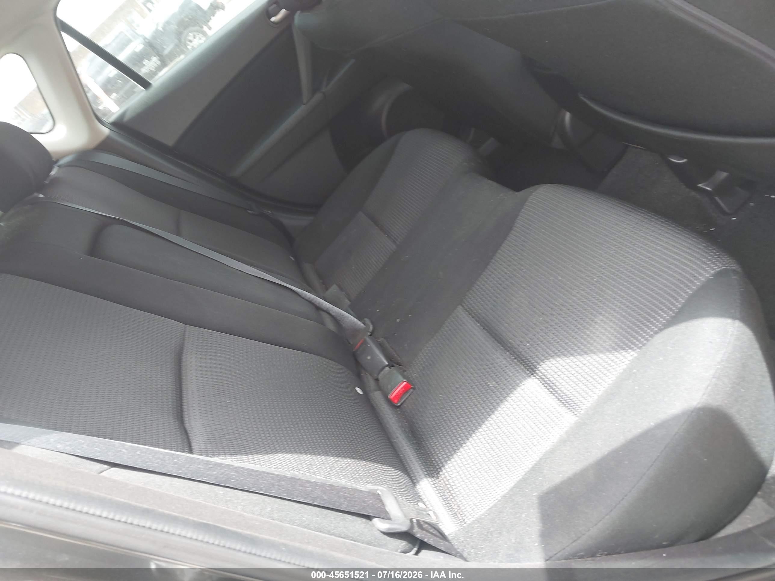 2013 Mazda Mazda3 I Touring Silver vin: JM1BL1L78D1737459