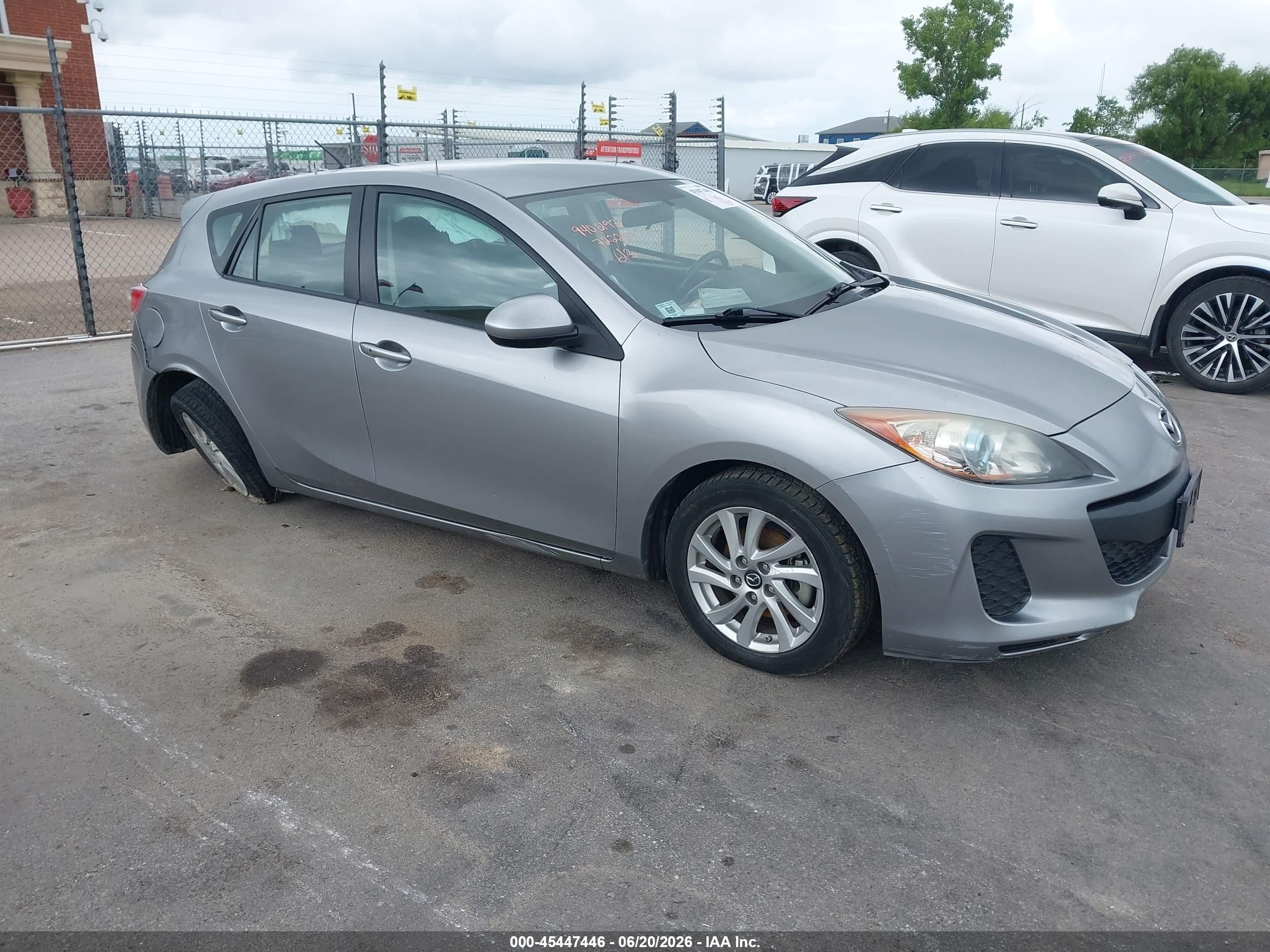 2013 Mazda Mazda3 I Touring Gray vin: JM1BL1L79D1722257