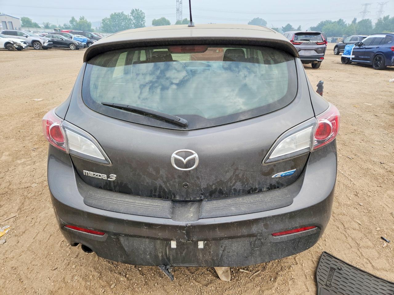 2012 Mazda 3 I Серый vin: JM1BL1L7XC1675576