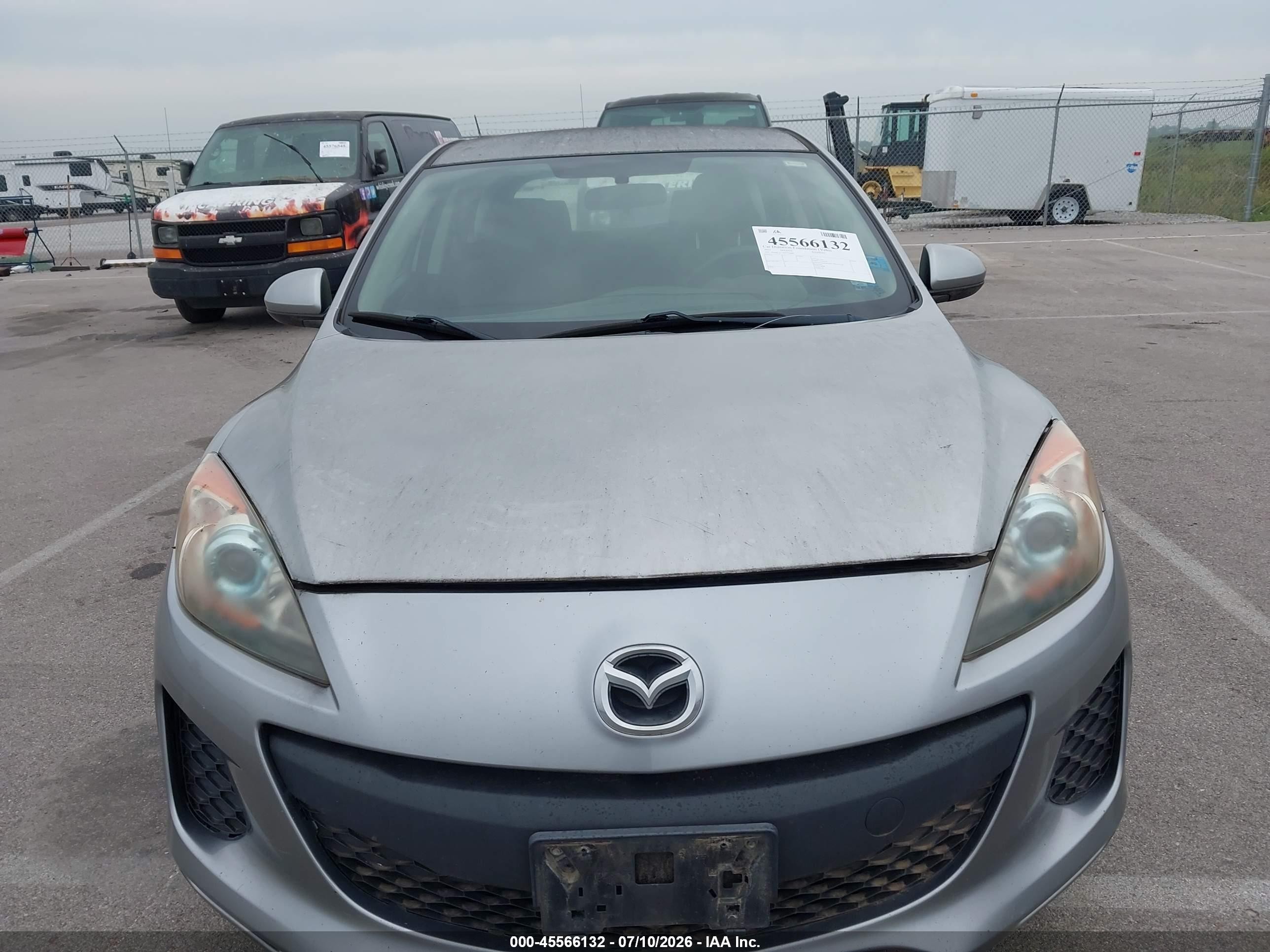 2013 Mazda Mazda3 I Touring Silver vin: JM1BL1L7XD1728889